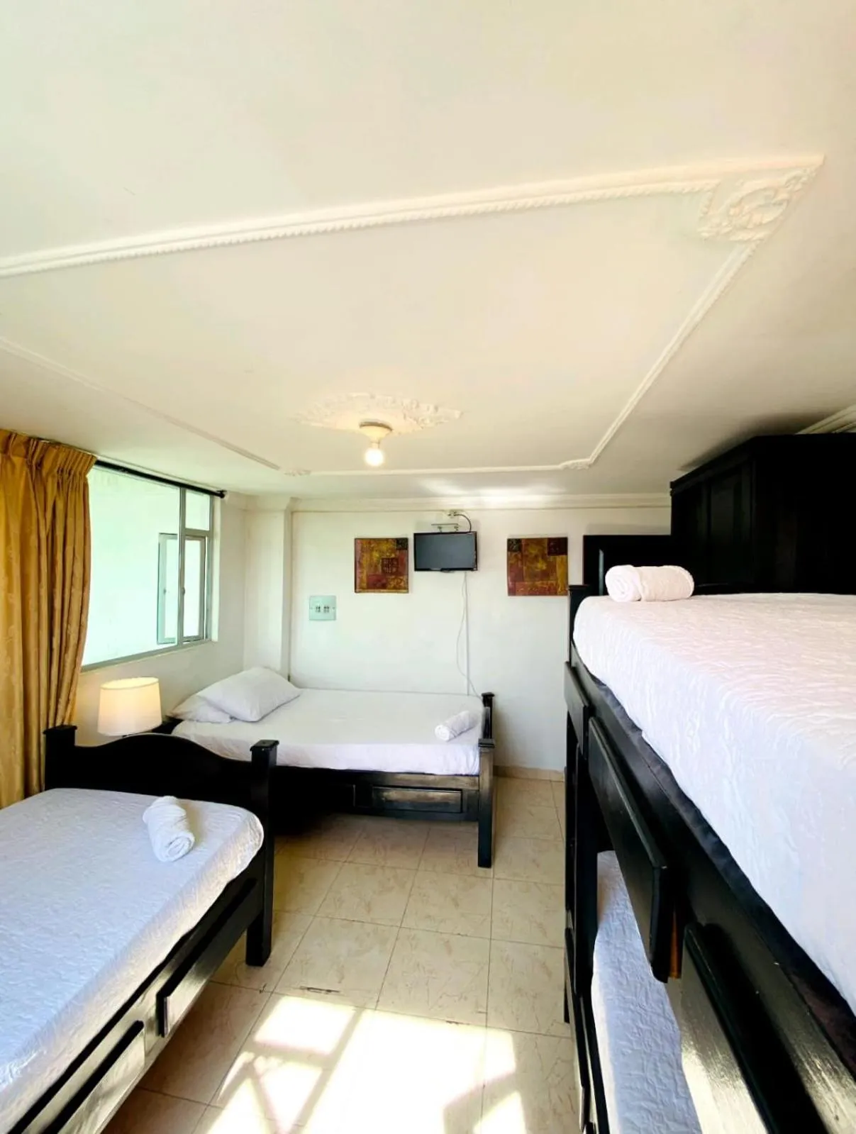 Bed in Hotel West California