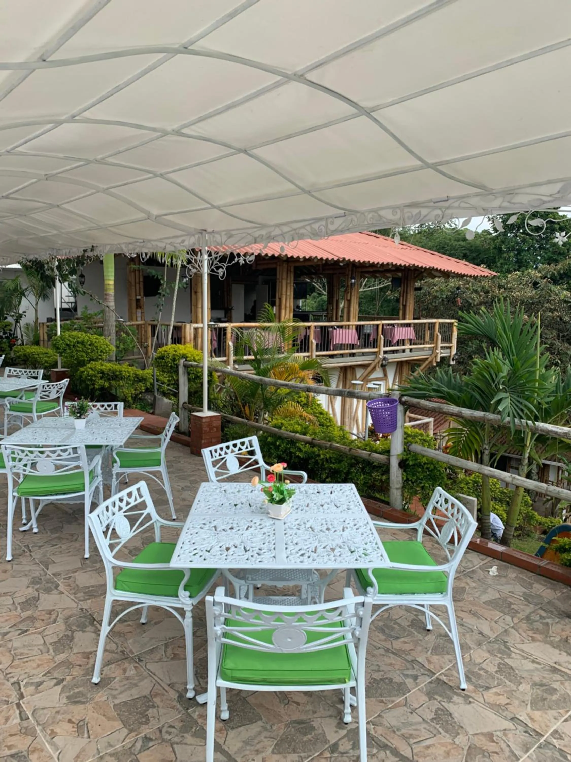 Patio in Hotel West California