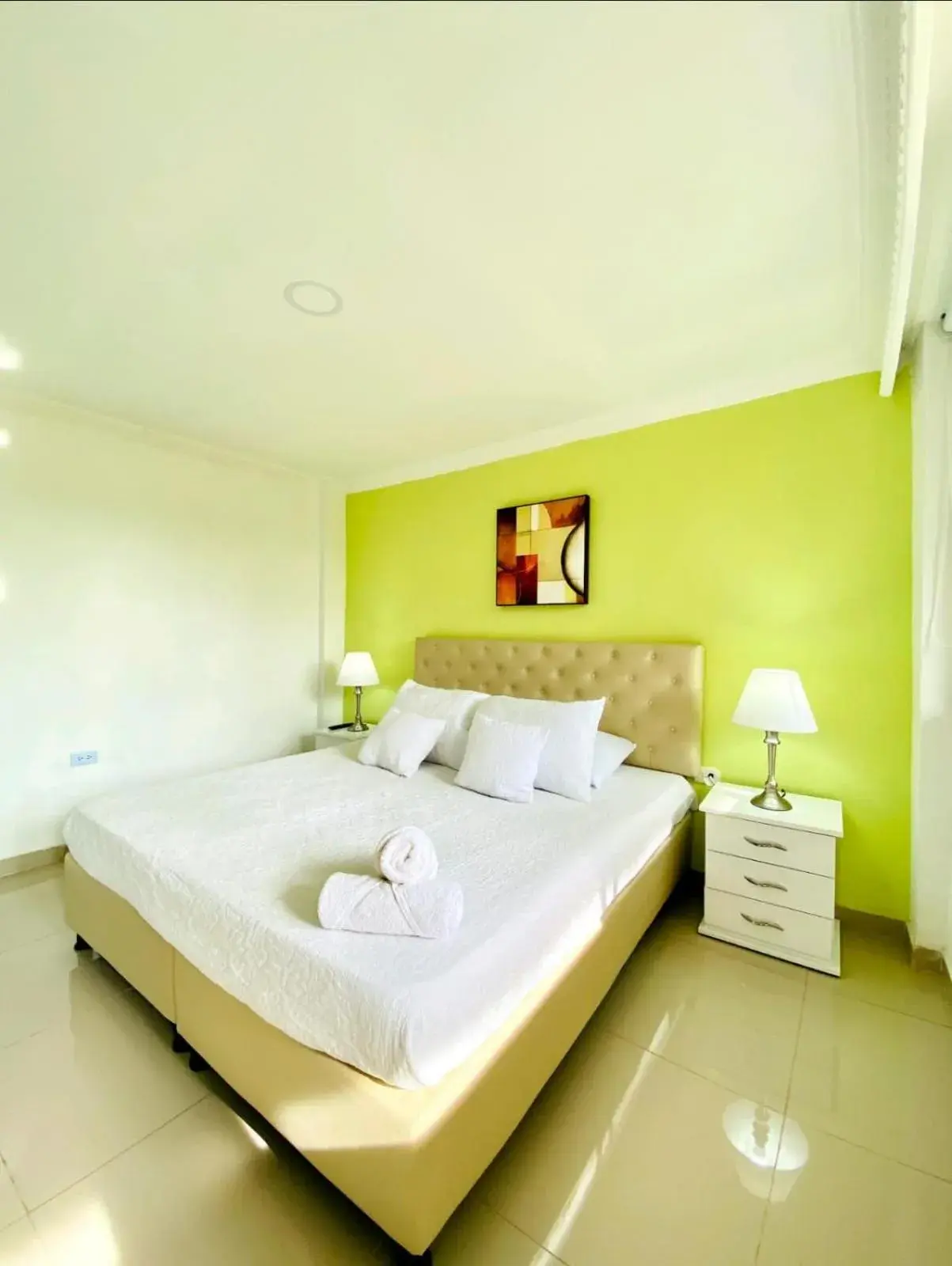 Superior Double Room in Hotel West California Superior Double Room in Hotel West California