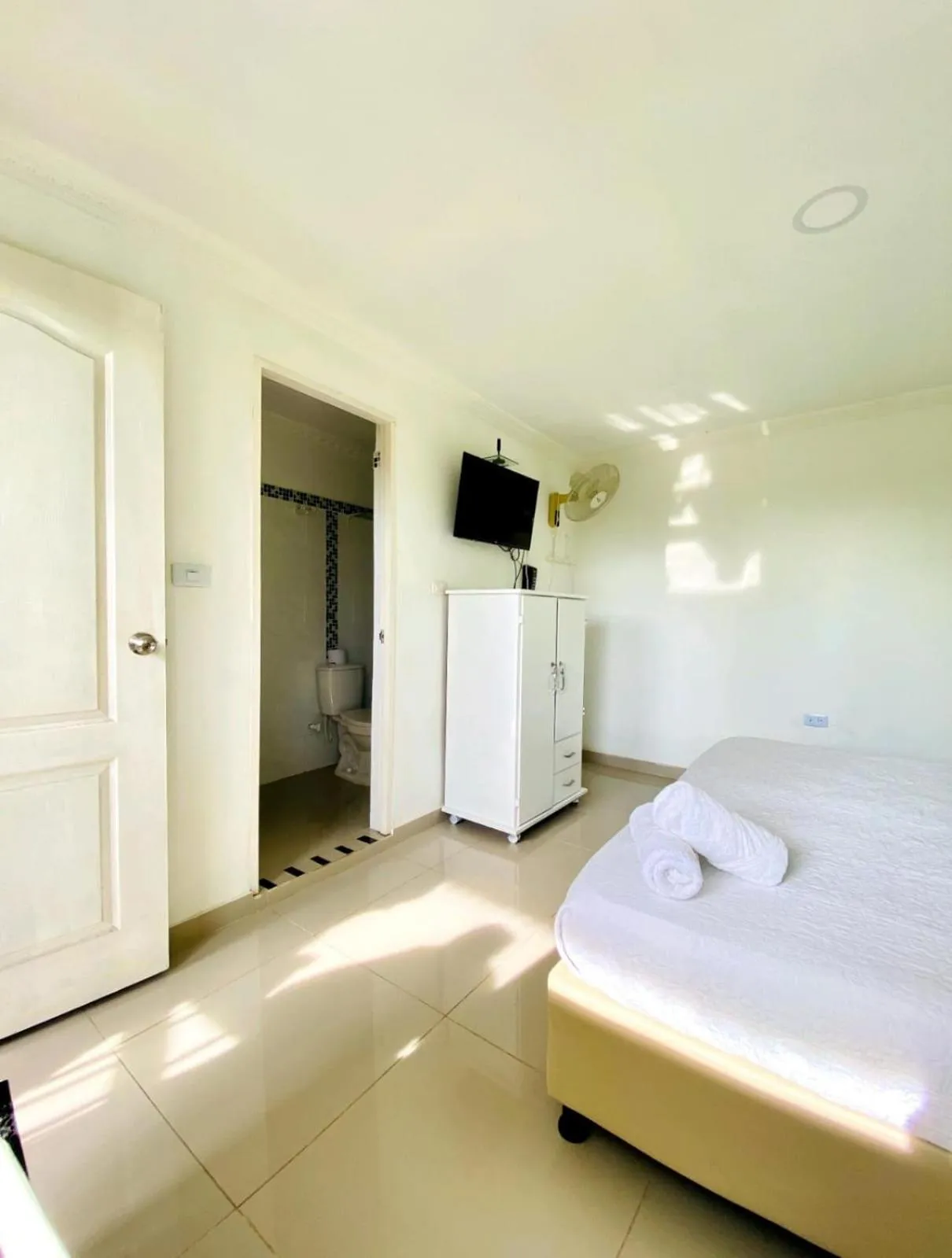 Bed in Hotel West California