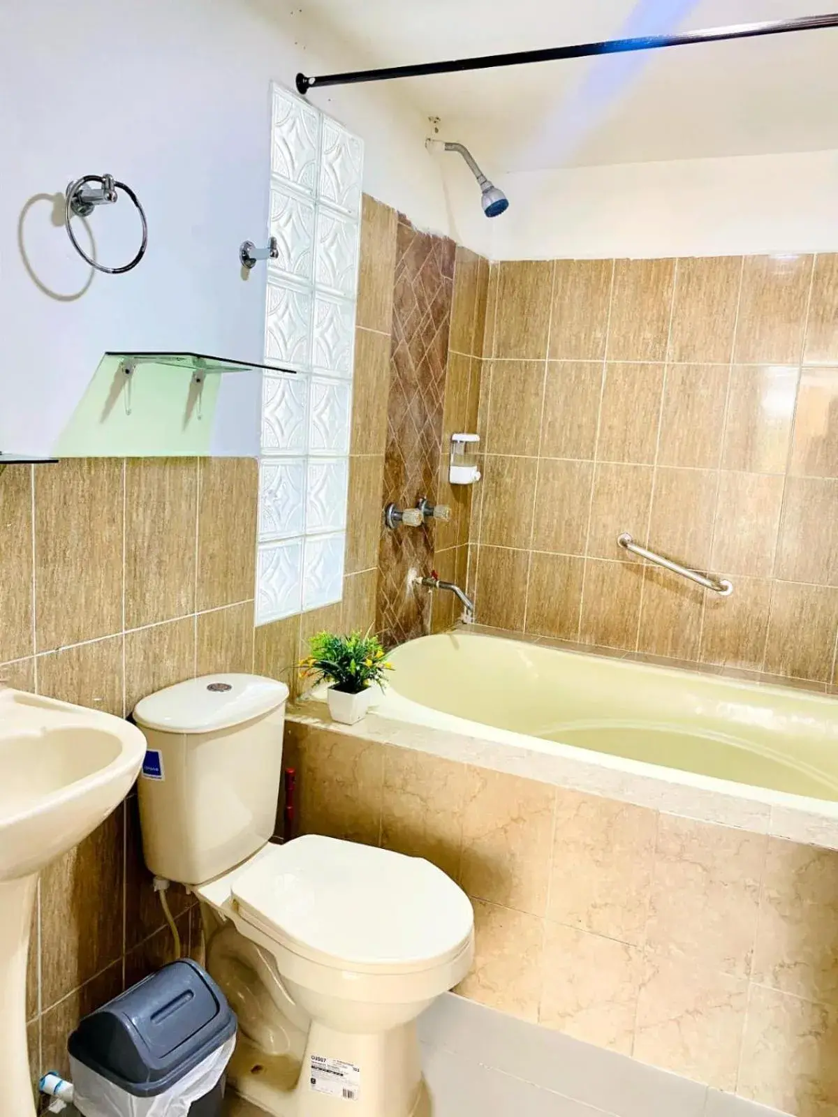 Two-Bedroom Apartment in Hotel West California Two-Bedroom Apartment in Hotel West California