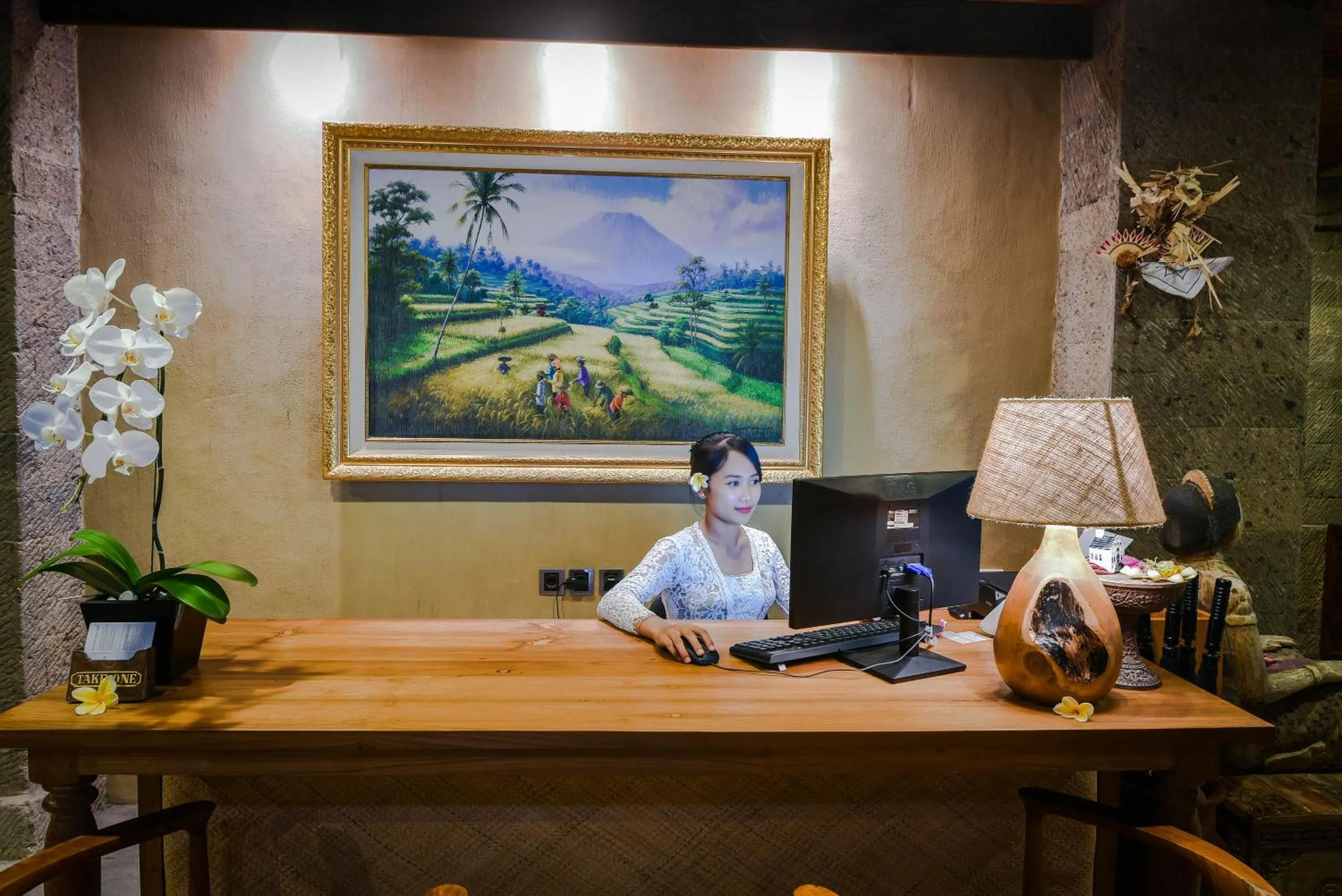 Lobby or reception in Purana Suite Ubud