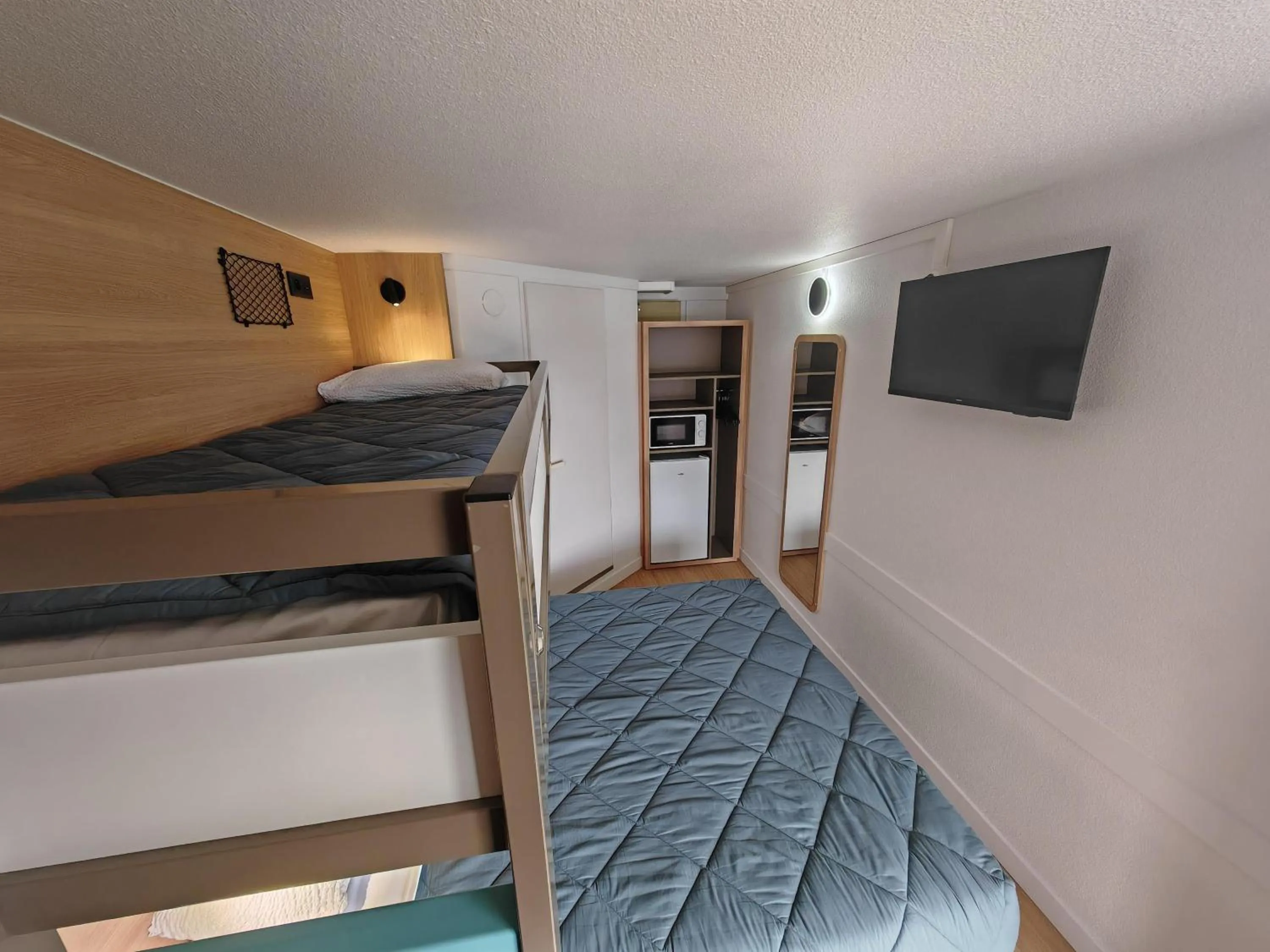 Bed in Premiere Classe Compiegne - Jaux