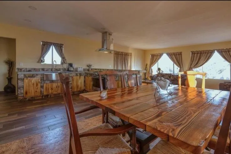 Kitchen or kitchenette in Don Tomas Viñedo cabañas