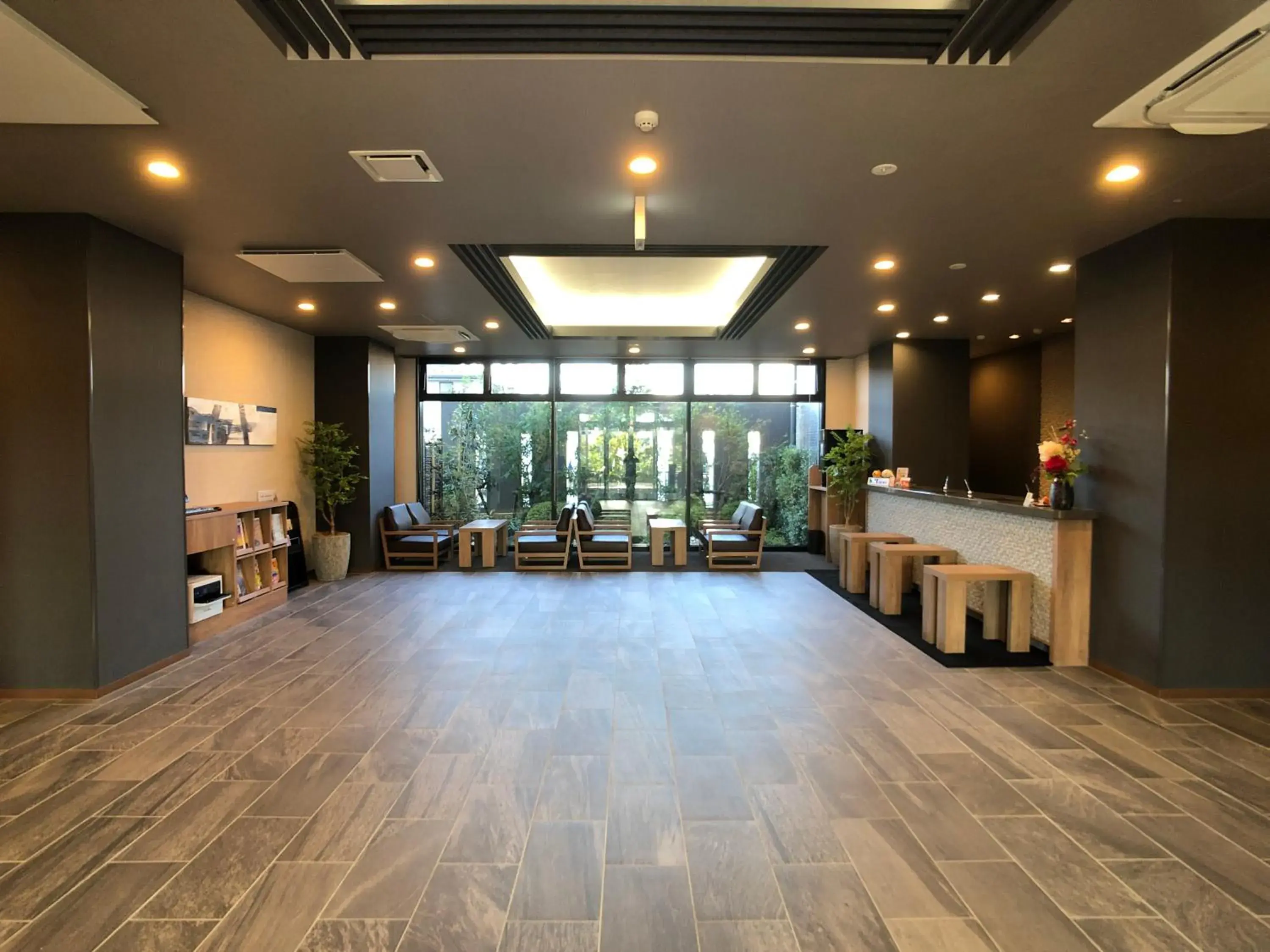 Lobby or reception in Hotel Route-Inn Yamanashi Chuo Lobby or reception in Hotel Route-Inn Yamanashi Chuo