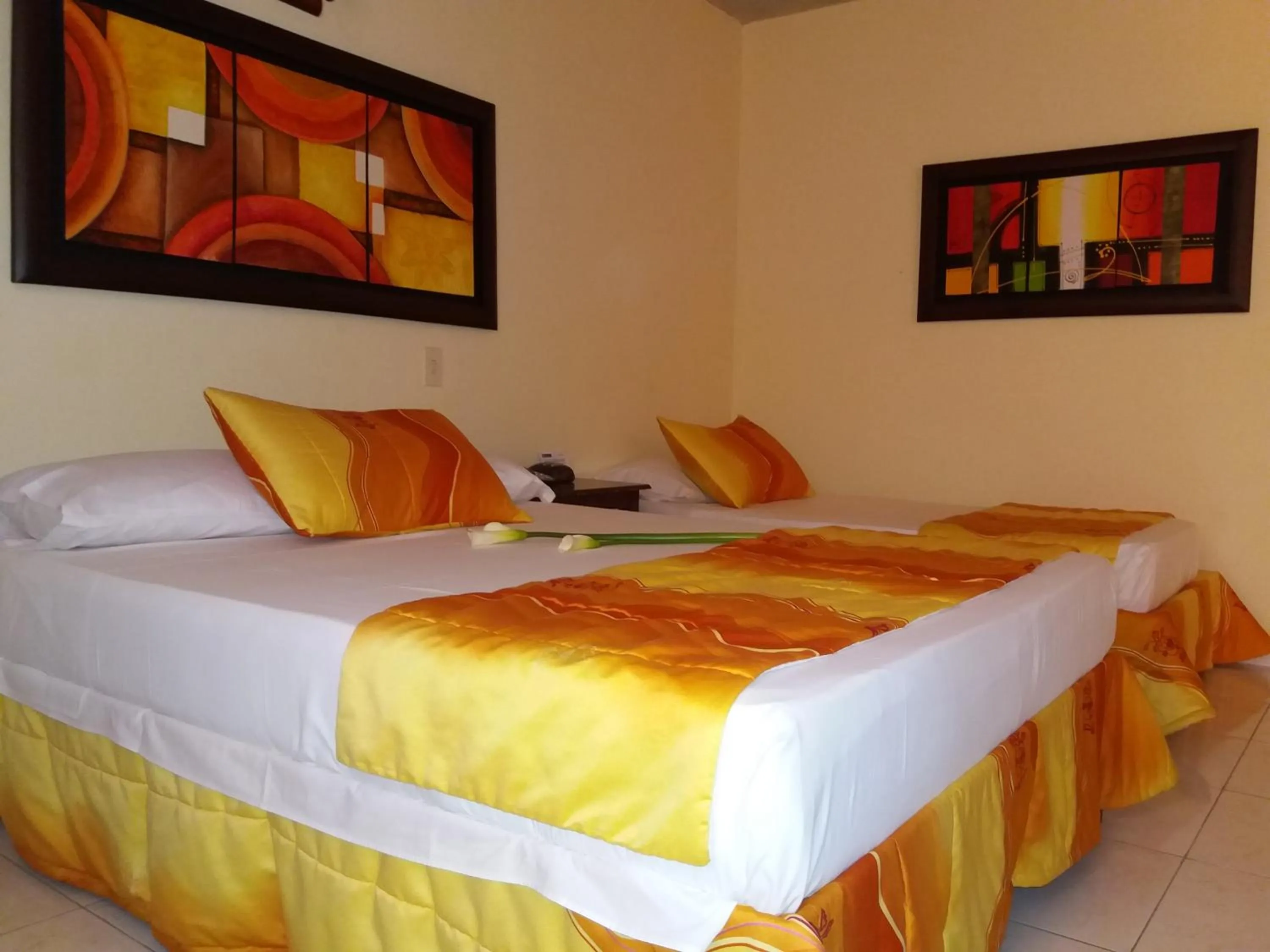 Bed in Hotel Tumburagua Soin Sas