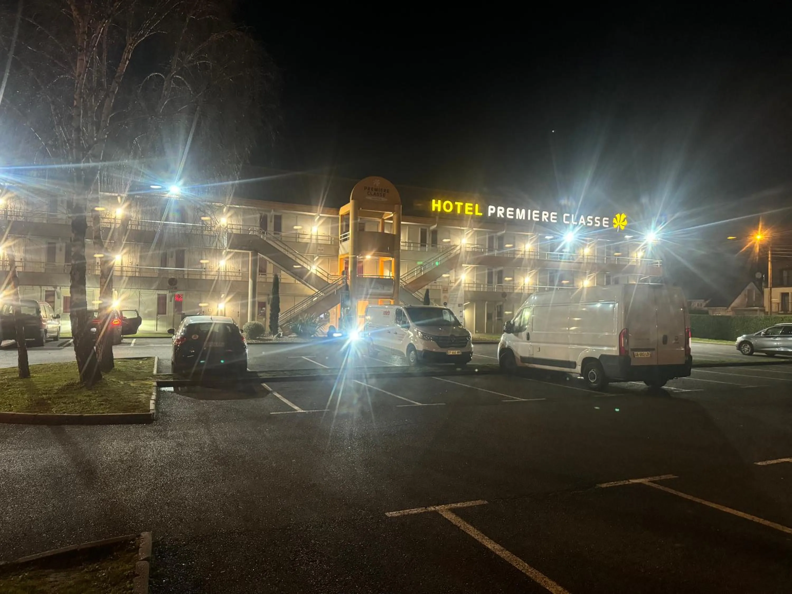 Parking in Premiere Classe Herblay