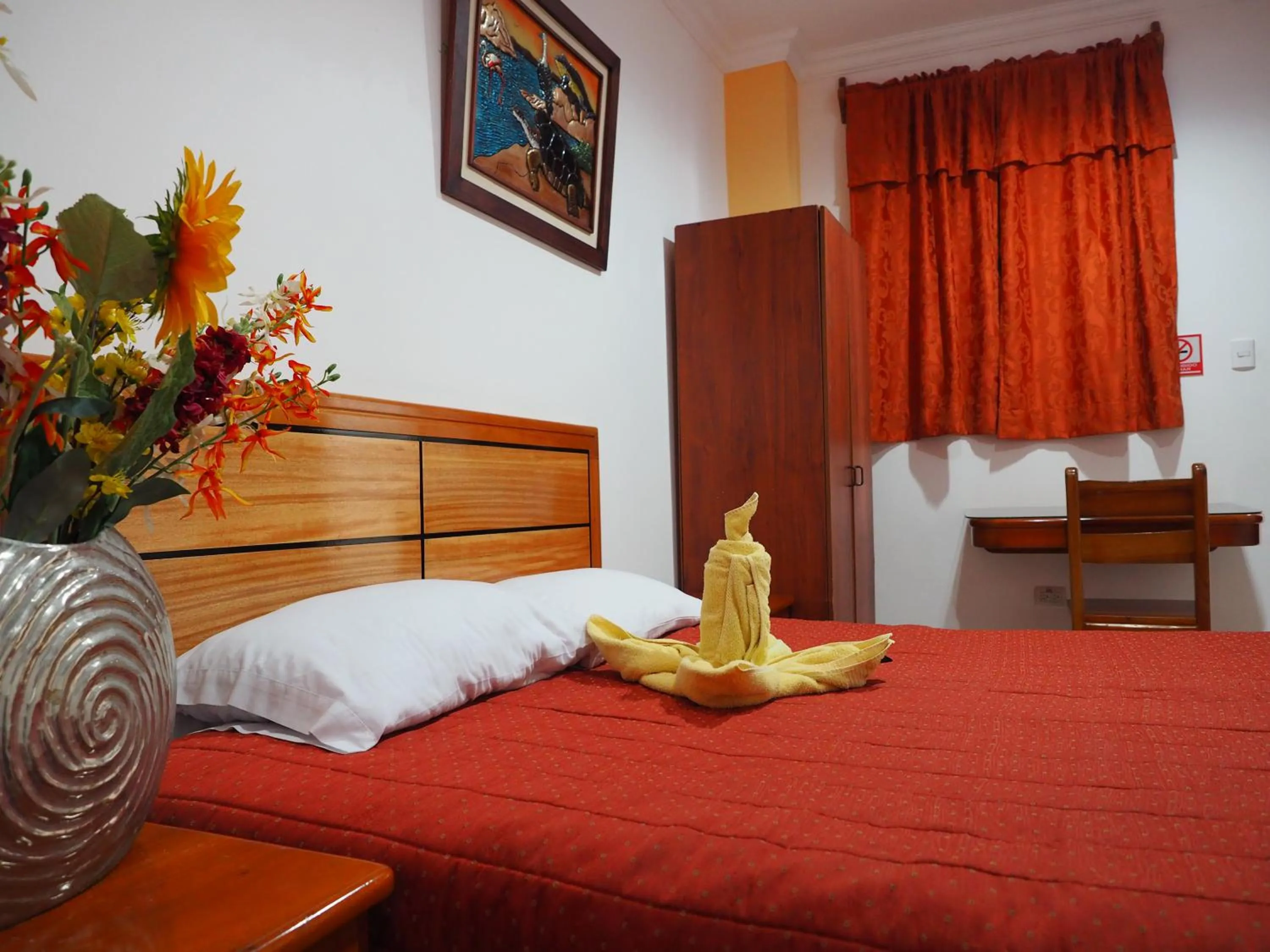 Bed in Hostal España