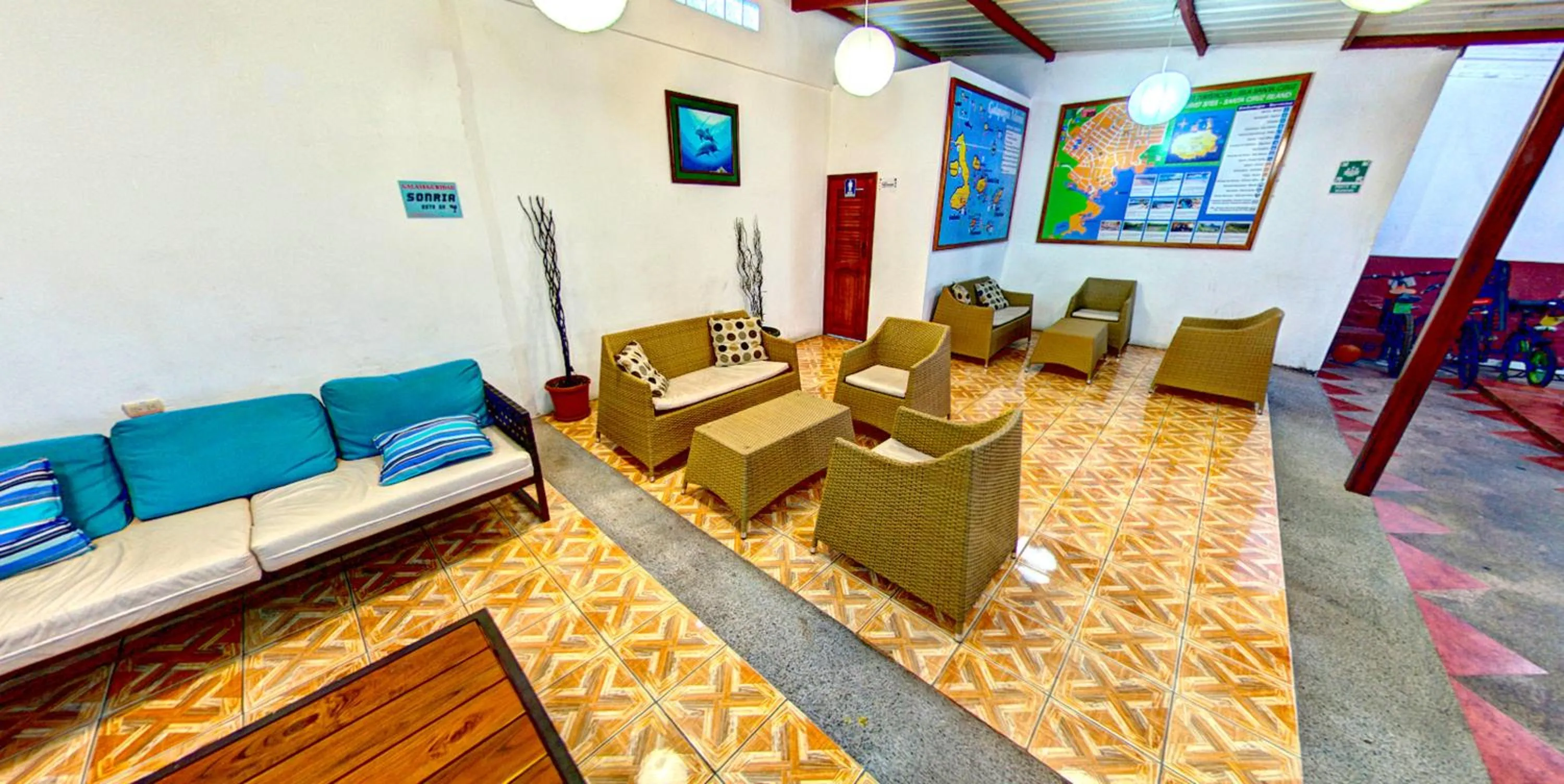 Lobby or reception in Hostal España