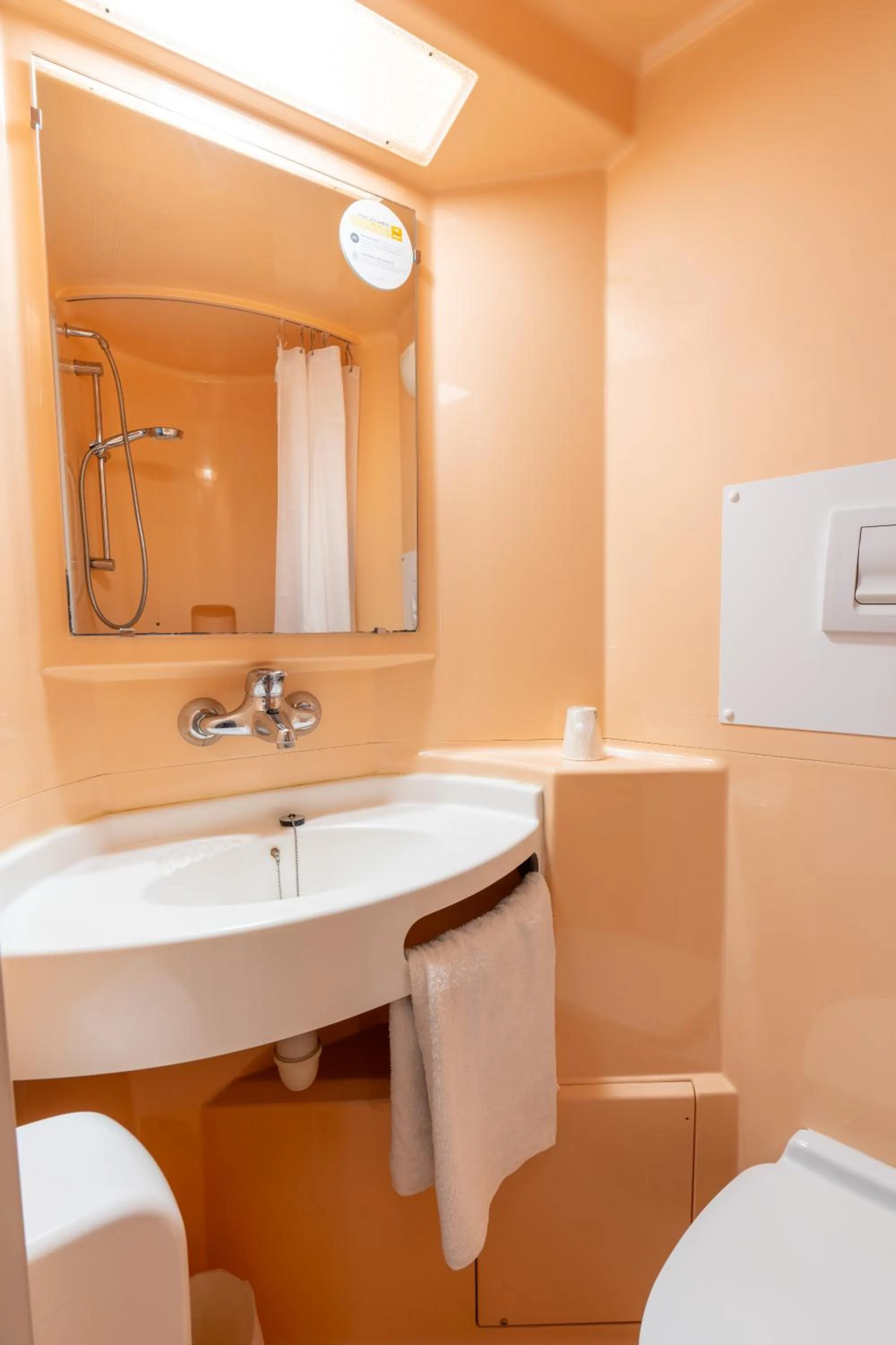 Bathroom in Premiere Classe Deauville Touques