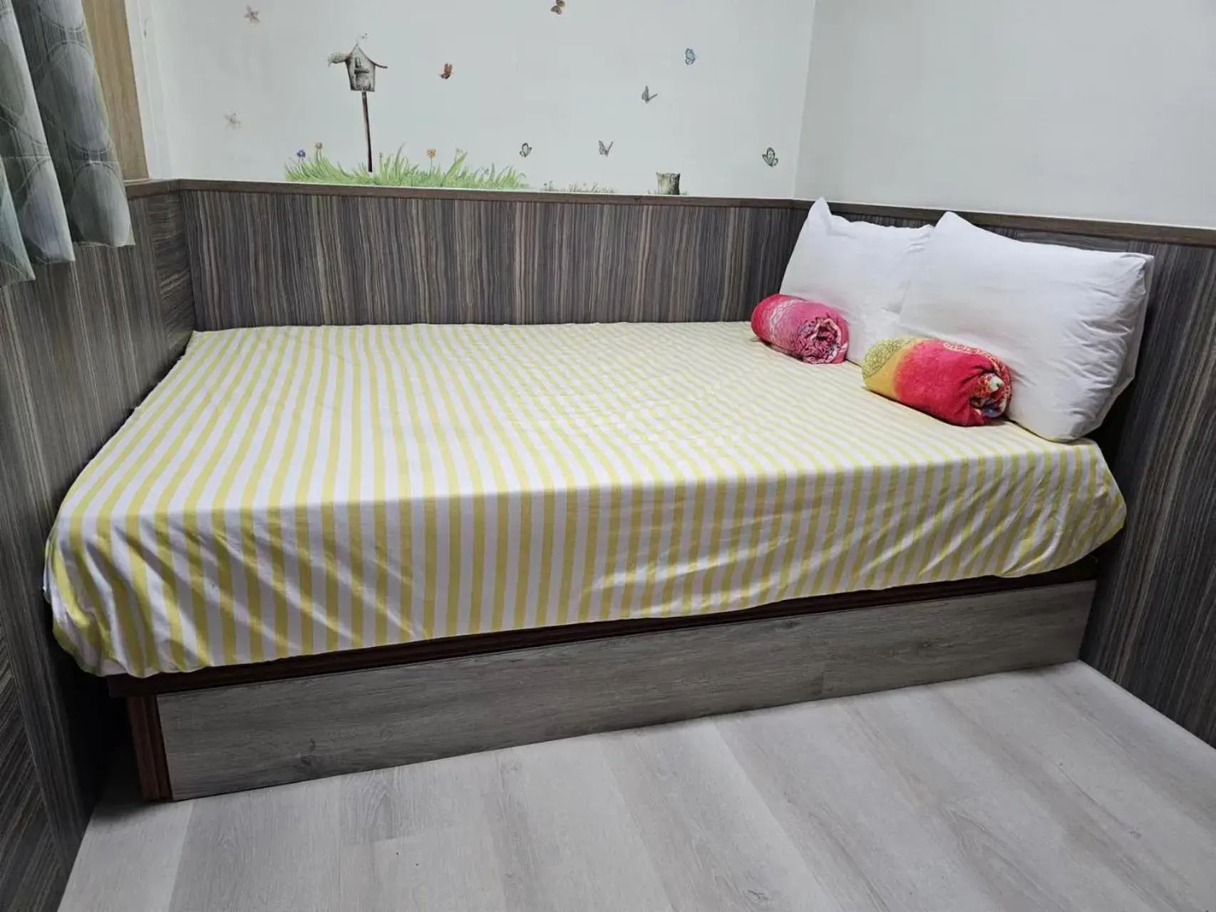 Double Room with Private Bathroom - single occupancy in Peace 28 B&B Double Room with Private Bathroom - single occupancy in Peace 28 B&B