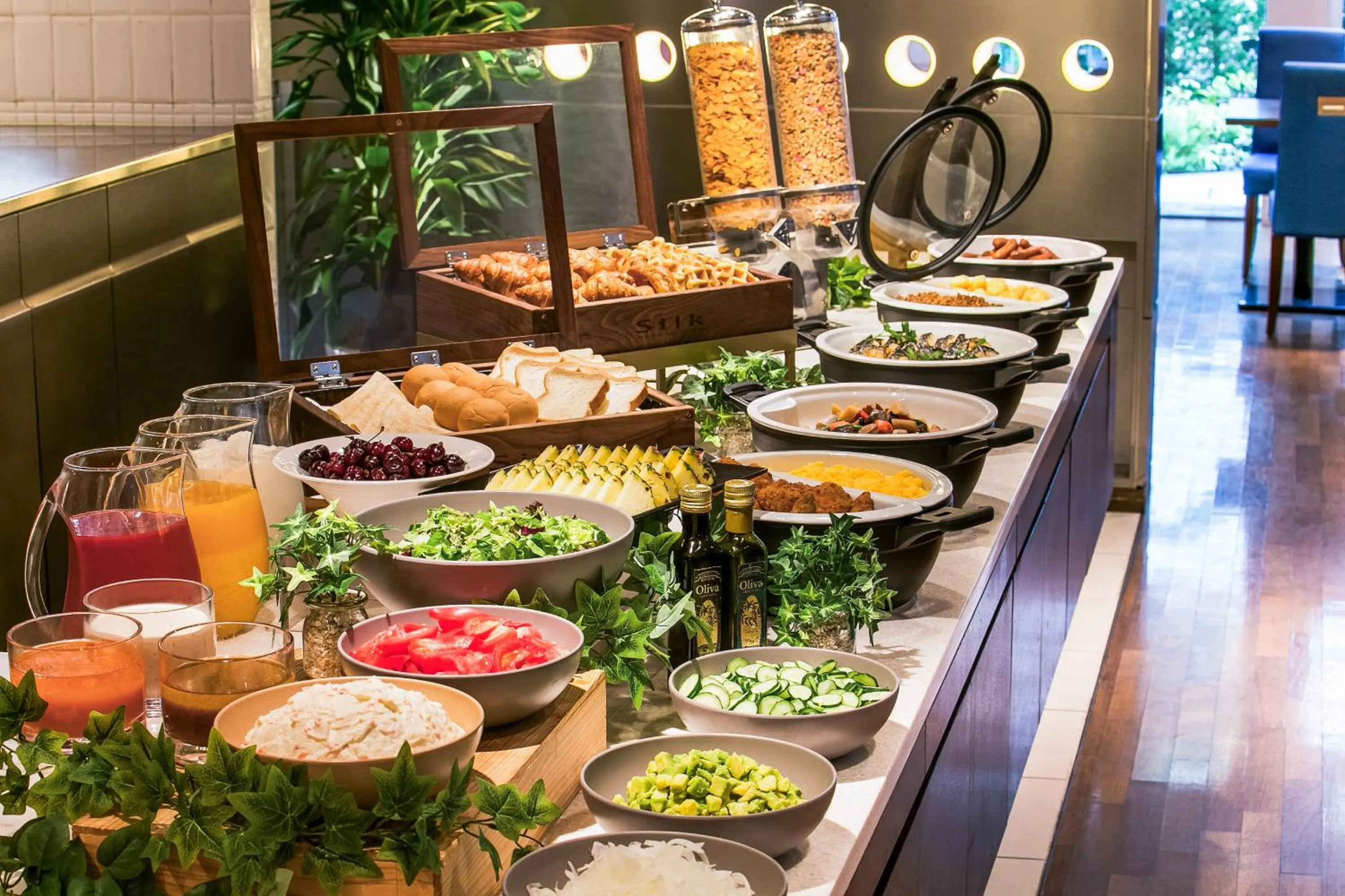 Breakfast in Hotel JAL City Kannai Yokohama