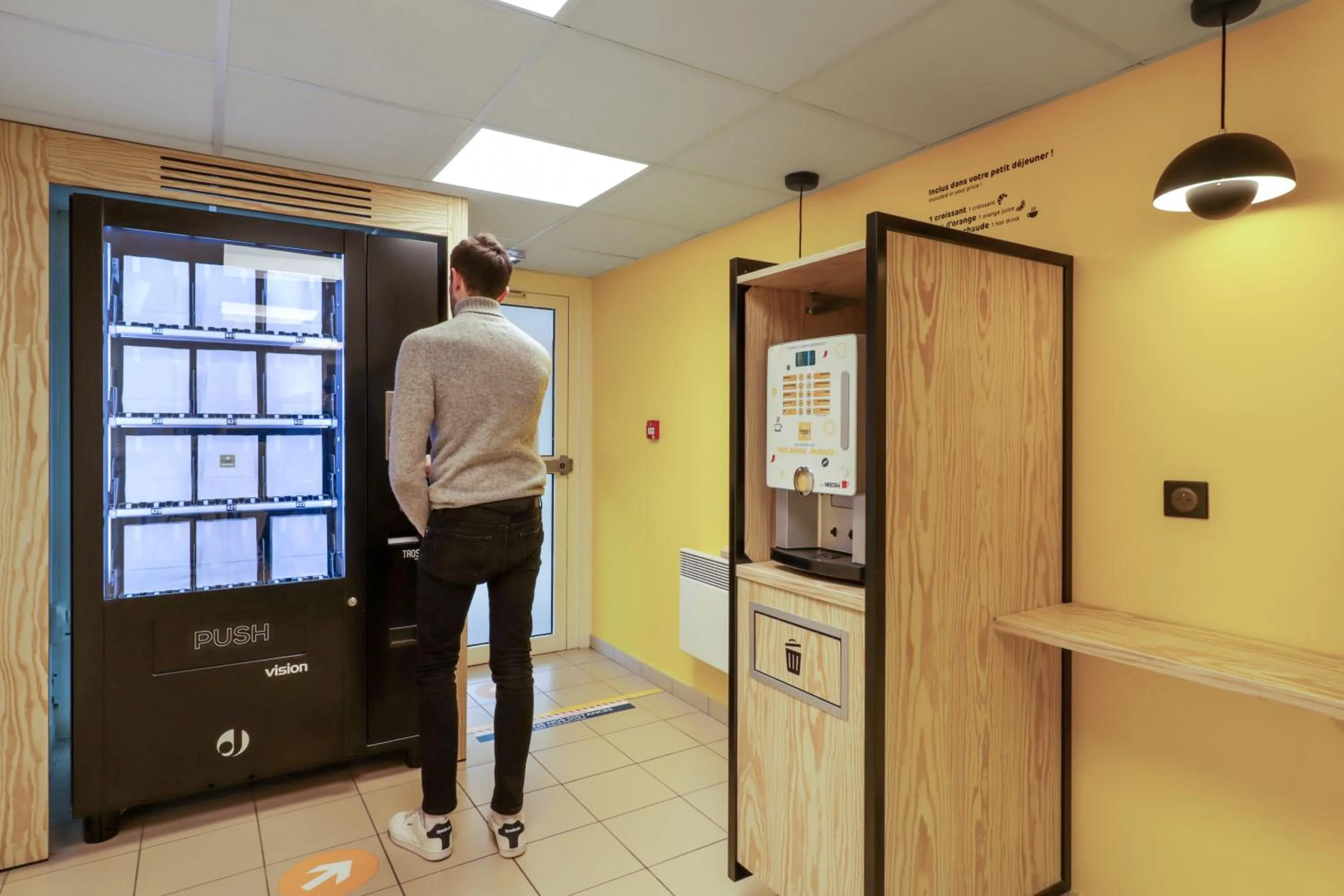 Breakfast in Première Classe Lille Sud Henin Beaumont