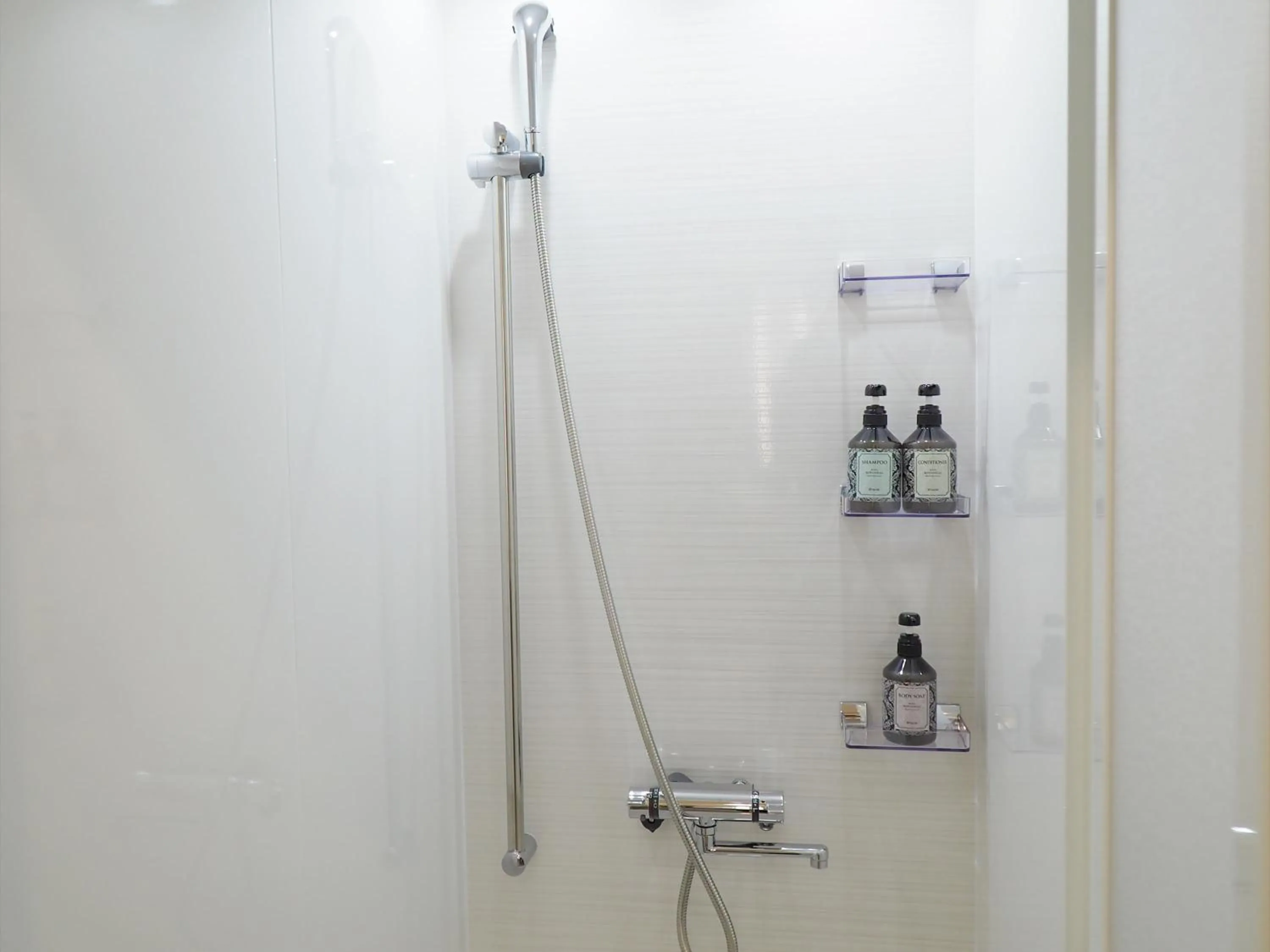 Bathroom in Leo Yu Capsule Hotel Funabashi