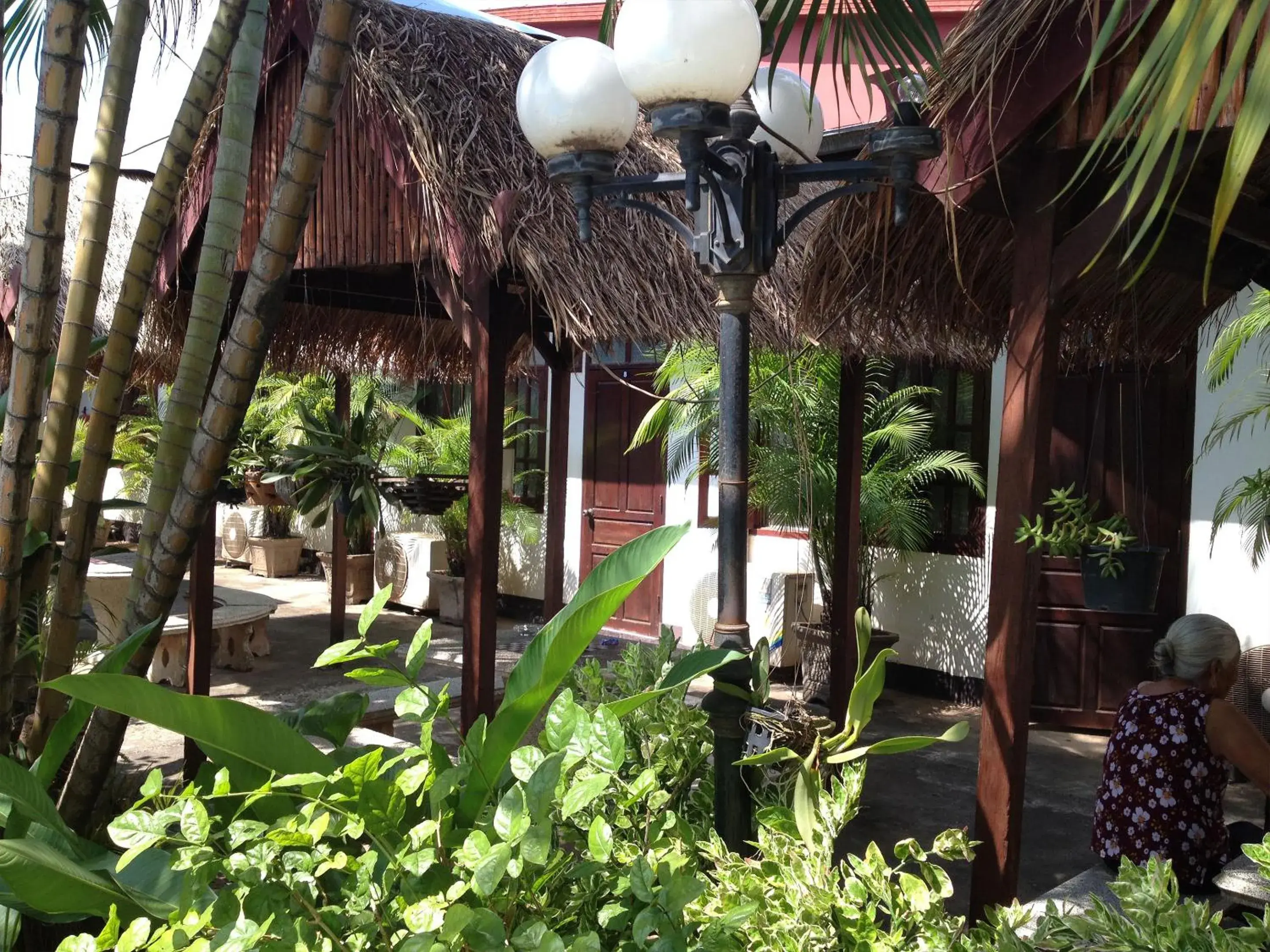 Restaurant/places to eat in Villa Sisavad Guesthouse Restaurant/places to eat in Villa Sisavad Guesthouse