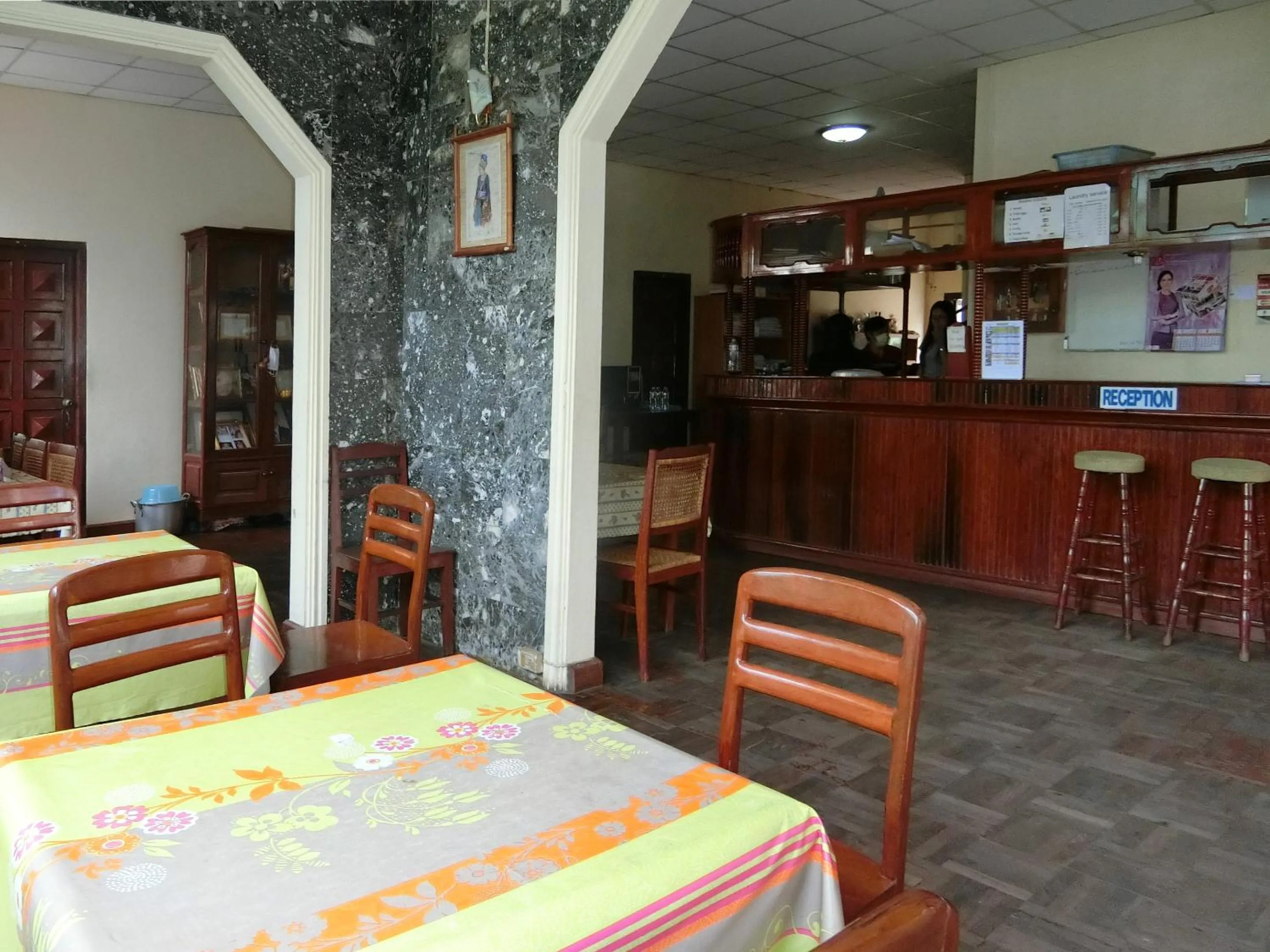 Restaurant/places to eat in Villa Sisavad Guesthouse