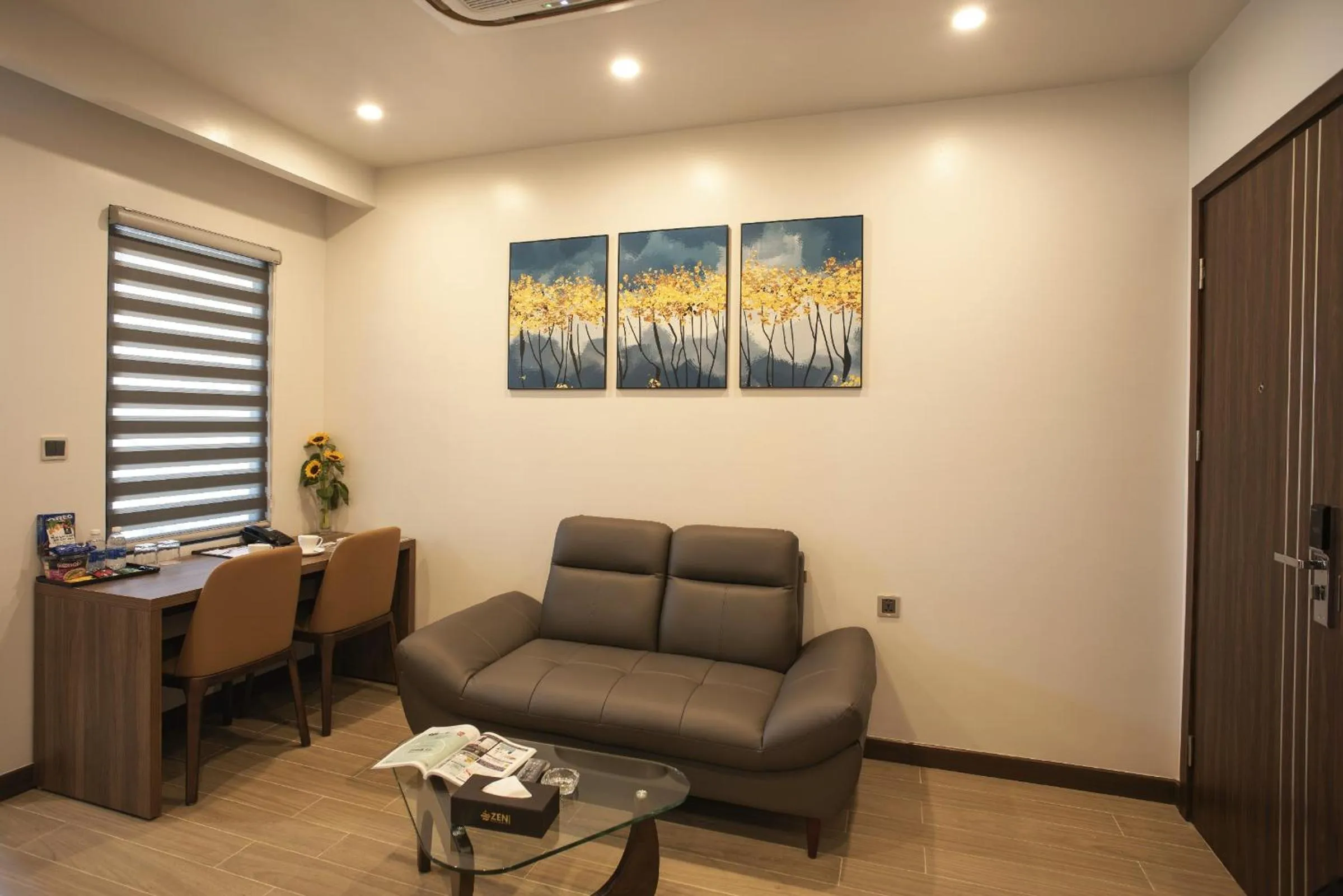 Living room in ZEN RIVERSIDE HOTEL & RESIDENCES