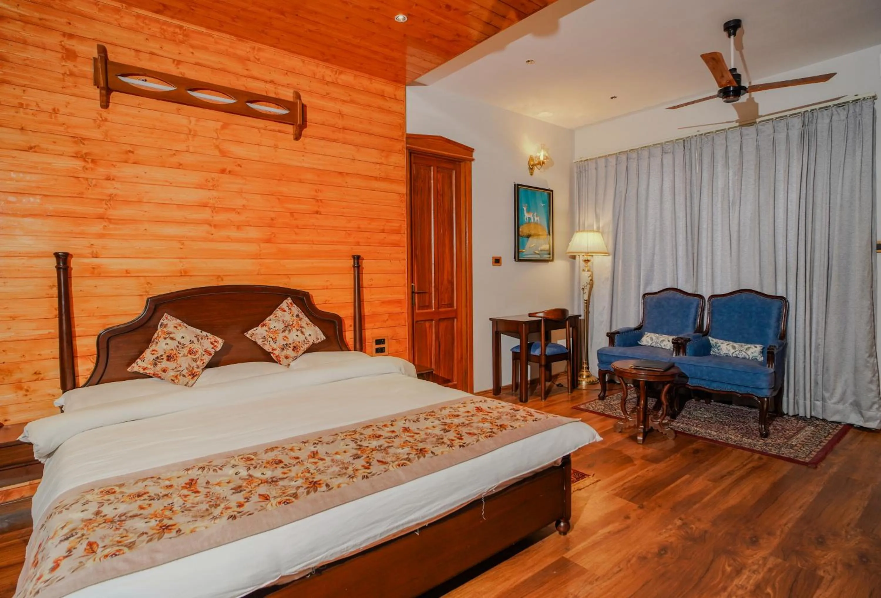 Bed in Neelesh Inn- A Luxury Lake View Hotel- 20 kms from Nainital