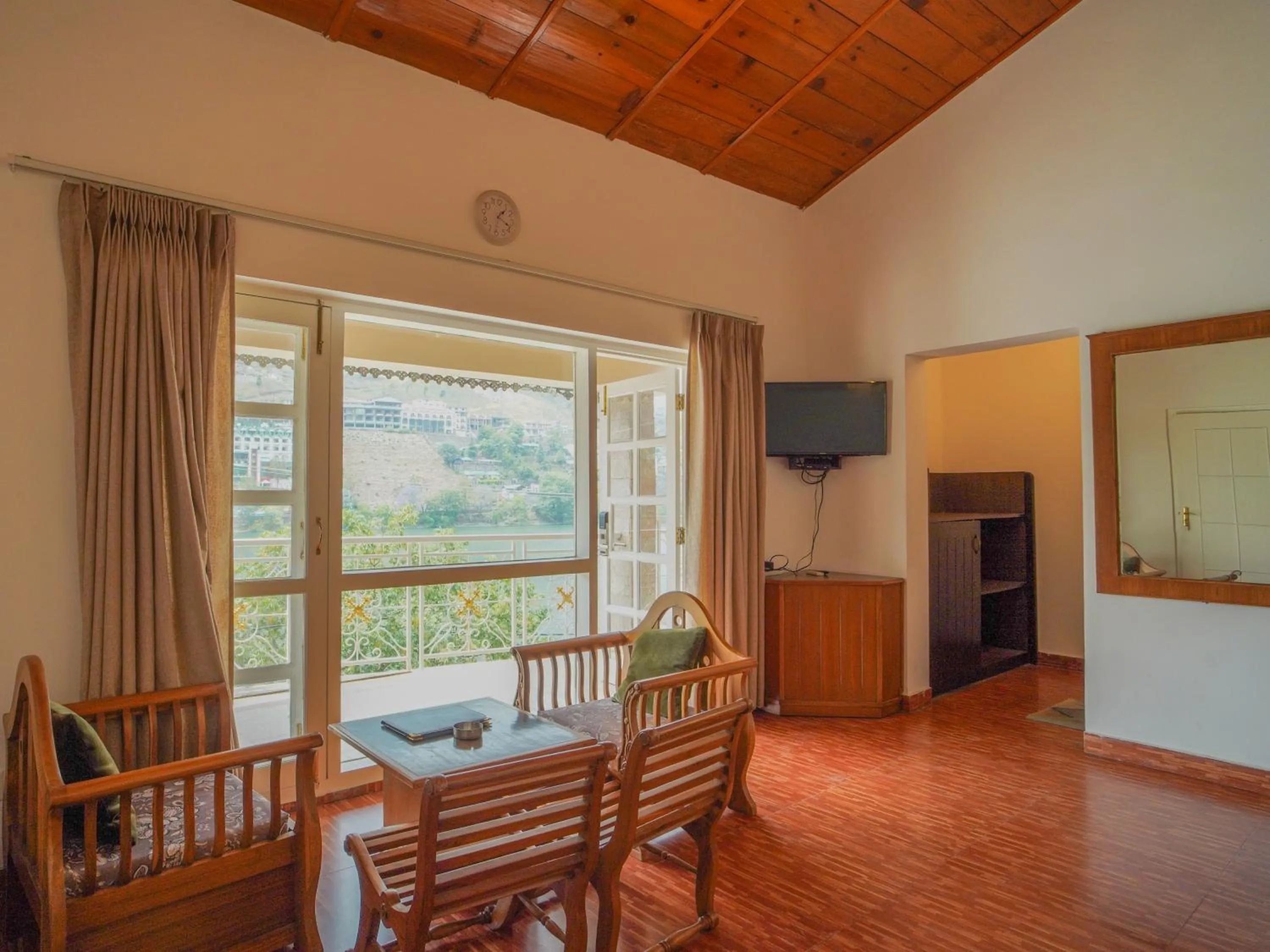 TV and multimedia in Neelesh Inn- A Luxury Lake View Hotel- 20 kms from Nainital