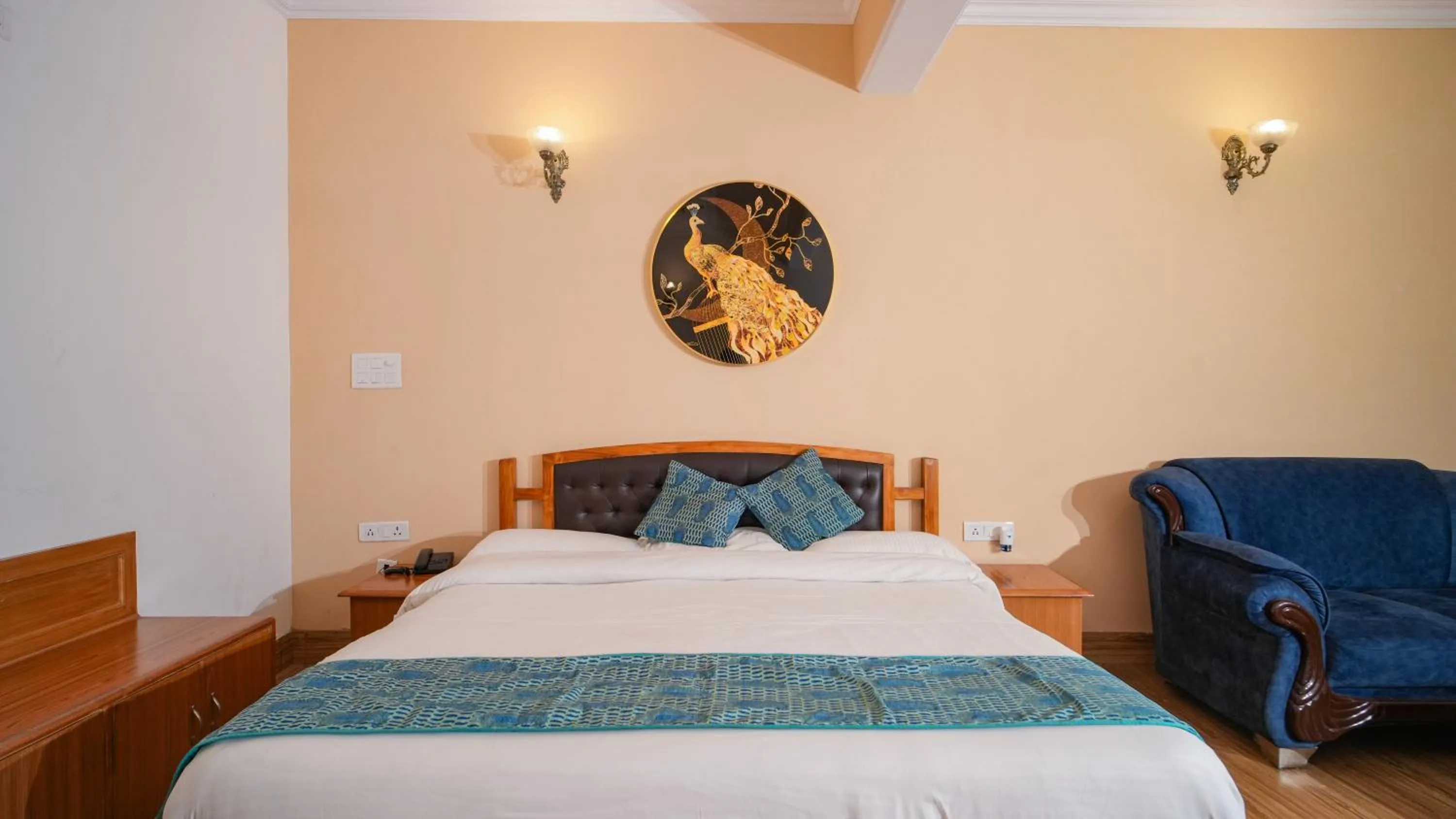 Photo of the whole room, Bed in Neelesh Inn- A Luxury Lake View Hotel- 20 kms from Nainital