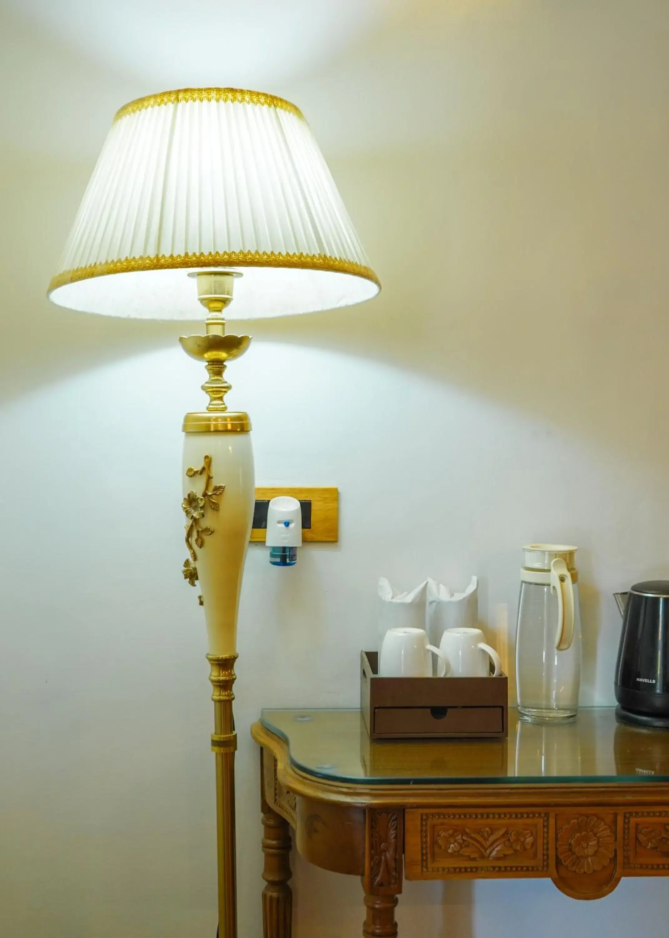 Coffee/tea facilities in Neelesh Inn- A Luxury Lake View Hotel- 20 kms from Nainital Coffee/tea facilities in Neelesh Inn- A Luxury Lake View Hotel- 20 kms from Nainital