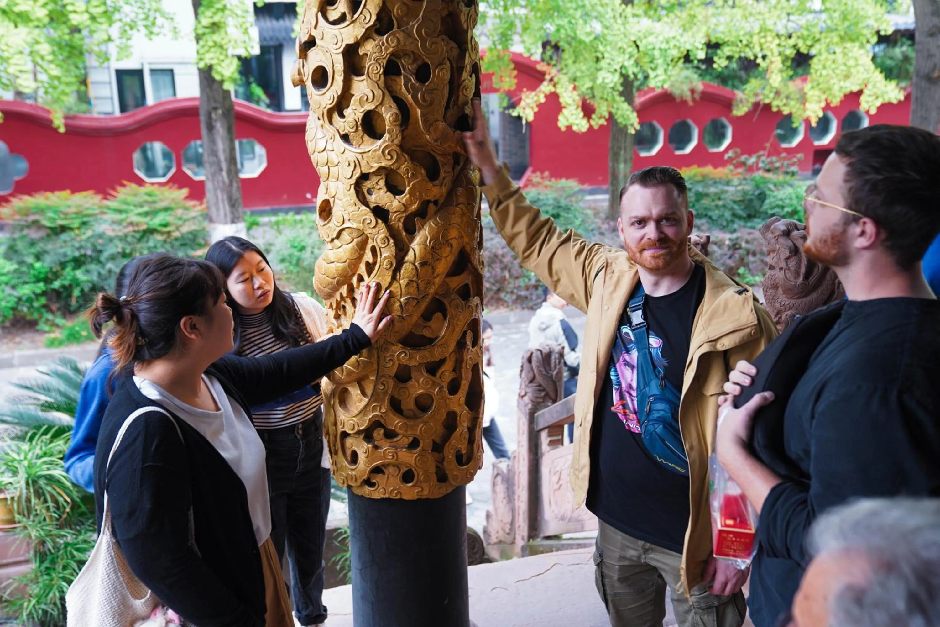 Hiking in Chengdu Mix Hostel