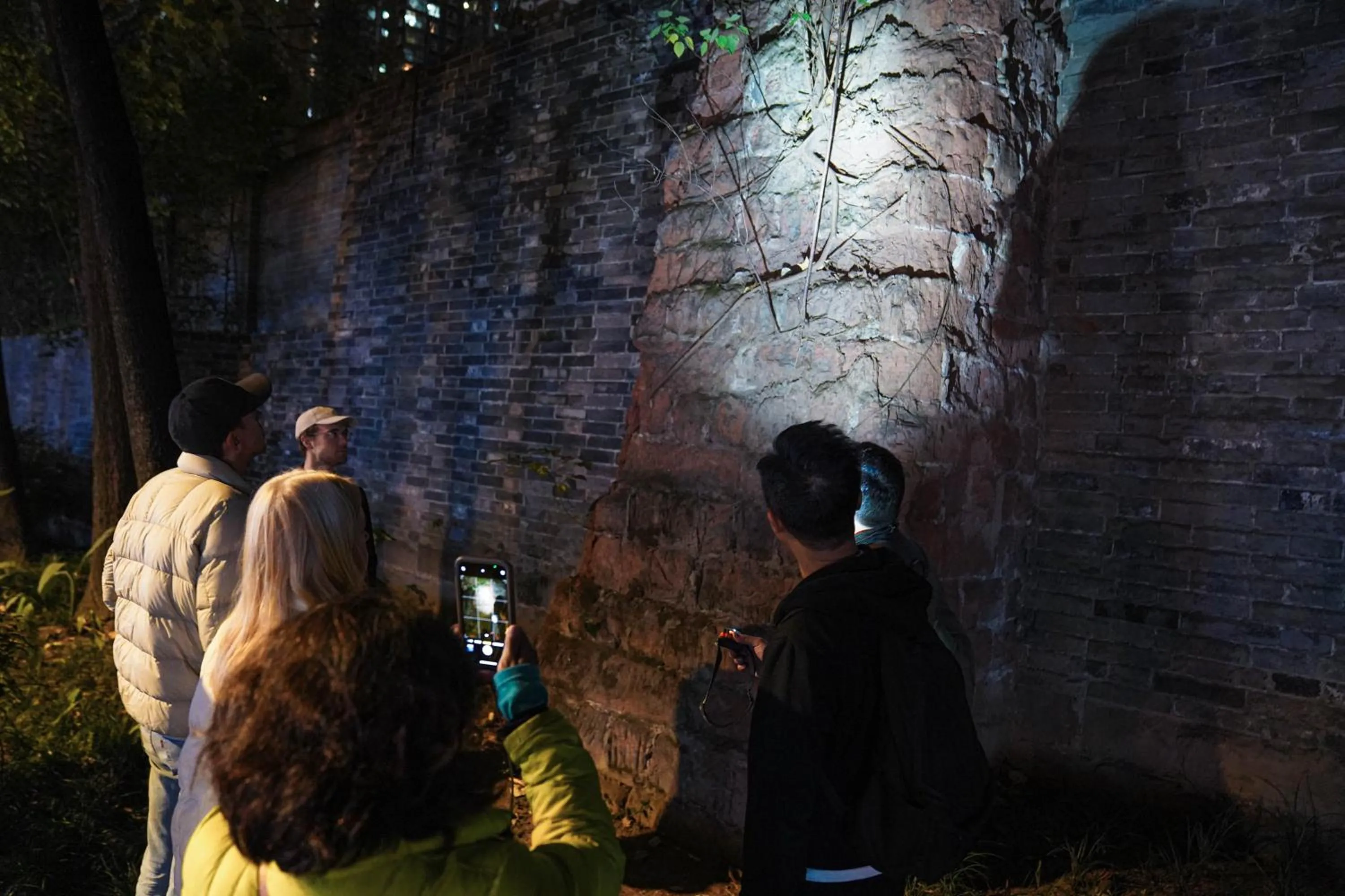 Hiking in Chengdu Mix Hostel