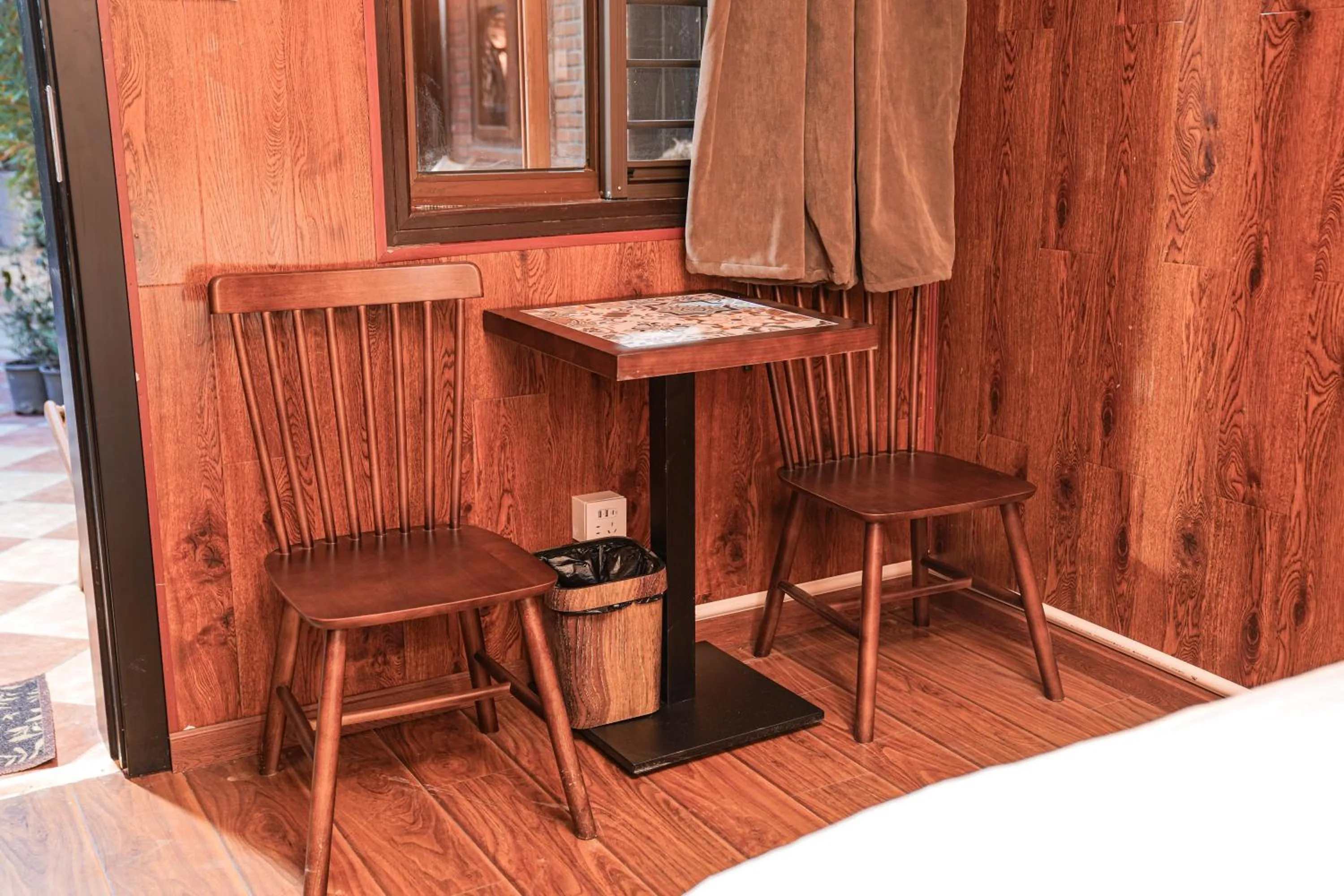 furniture in POSHPACKER - Chengdu Mix Hostel - Cicada Zen Yard