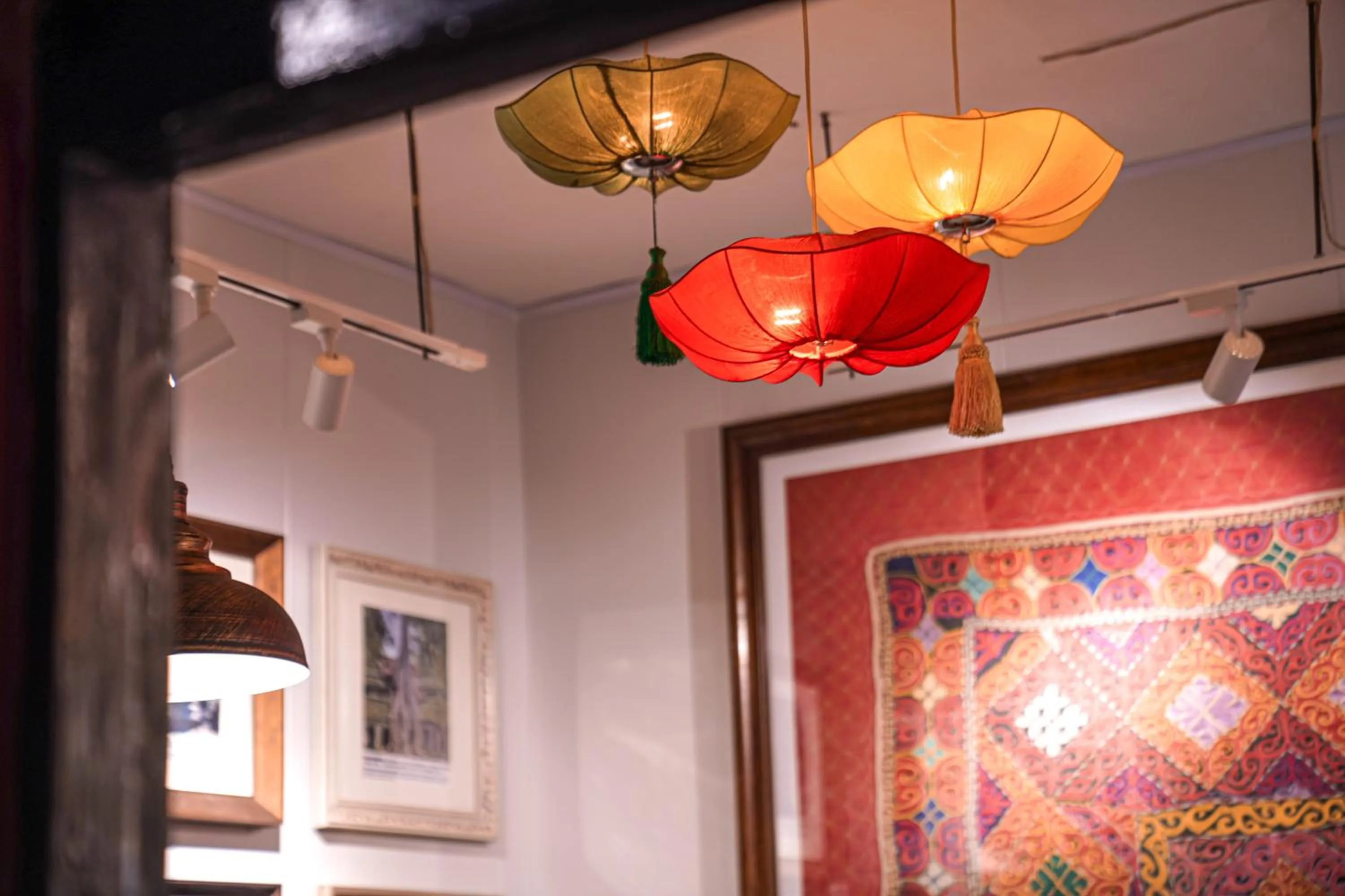 Decorative detail in POSHPACKER - Chengdu Mix Hostel - Cicada Zen Yard