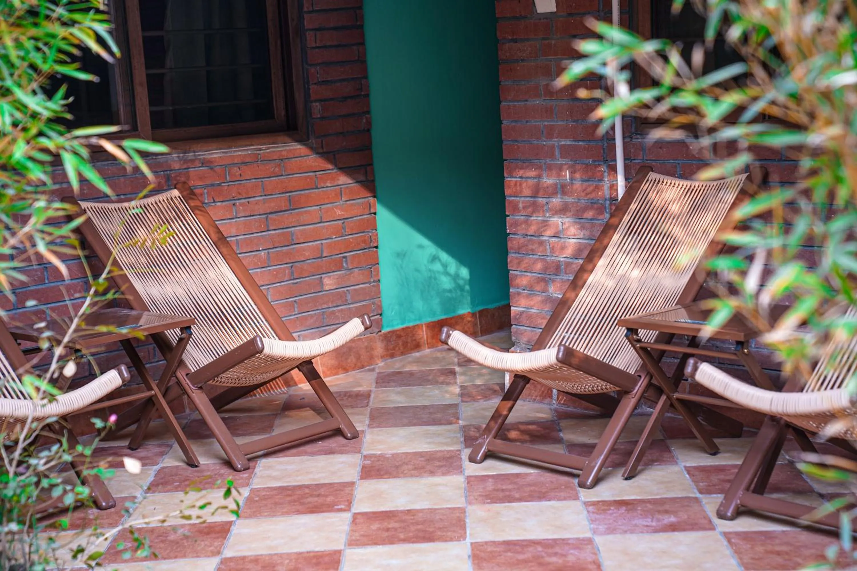 Patio in POSHPACKER - Chengdu Mix Hostel - Cicada Zen Yard