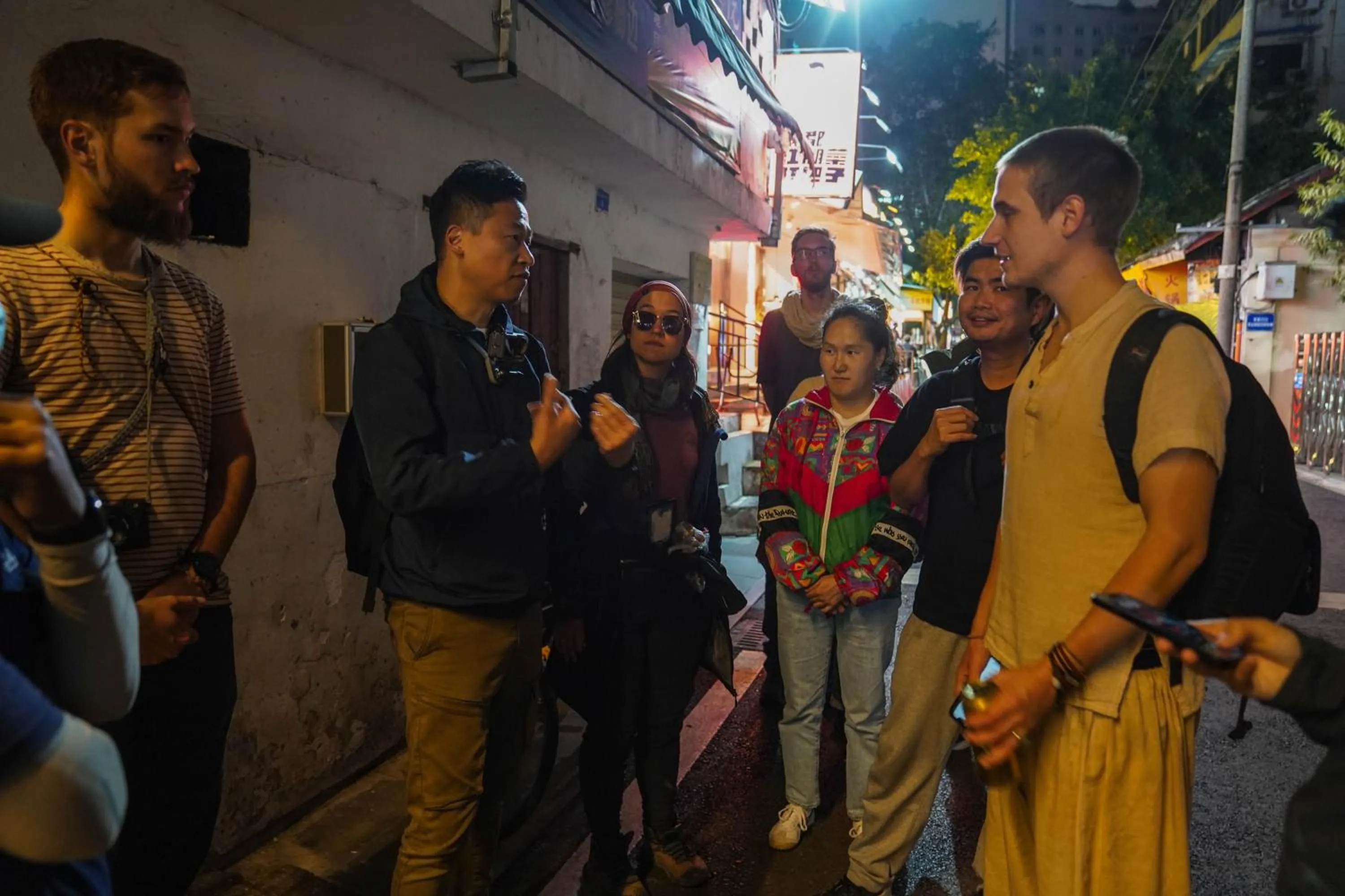 Hiking in Chengdu Mix Hostel