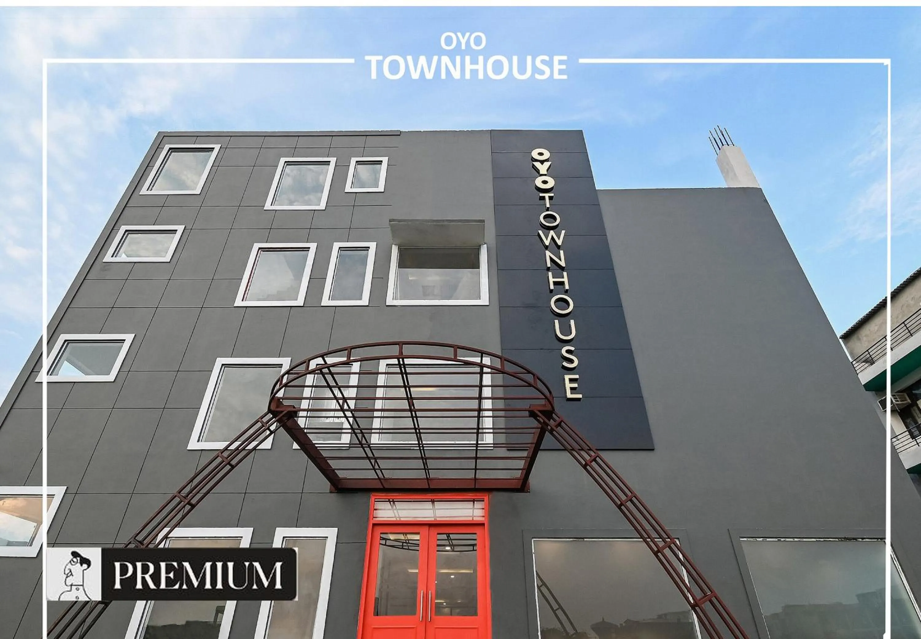 Facade/entrance in Townhouse D- Knowledge Park III