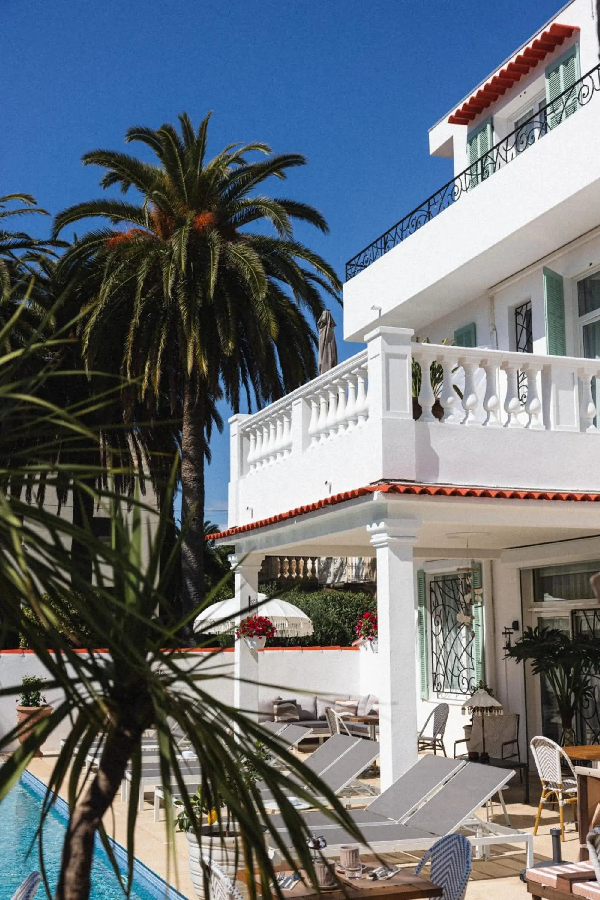 Facade/entrance in Hôtel La Villa Juan Beach Facade/entrance in Hôtel La Villa Juan Beach
