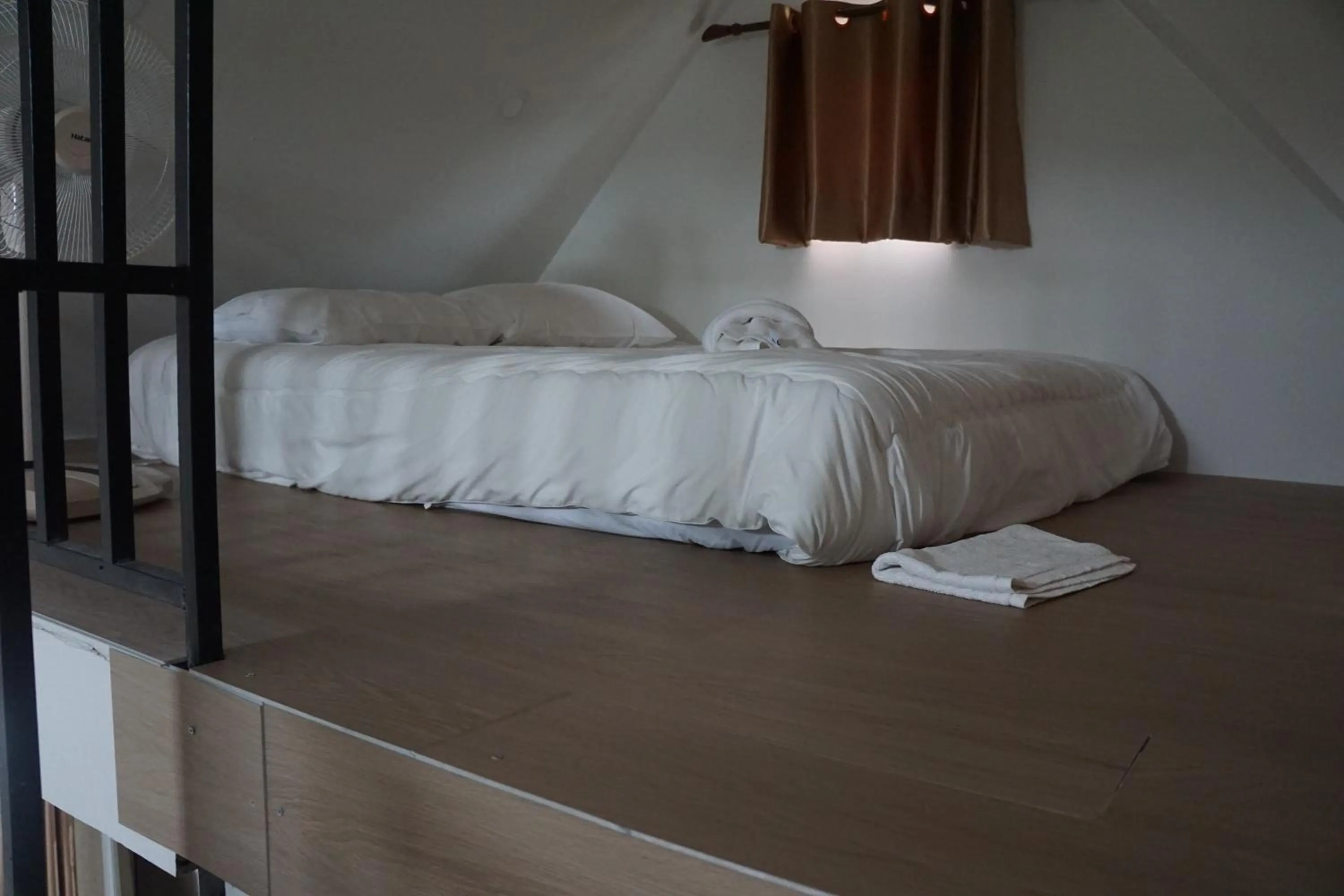 Bed in Evie Mae Resort