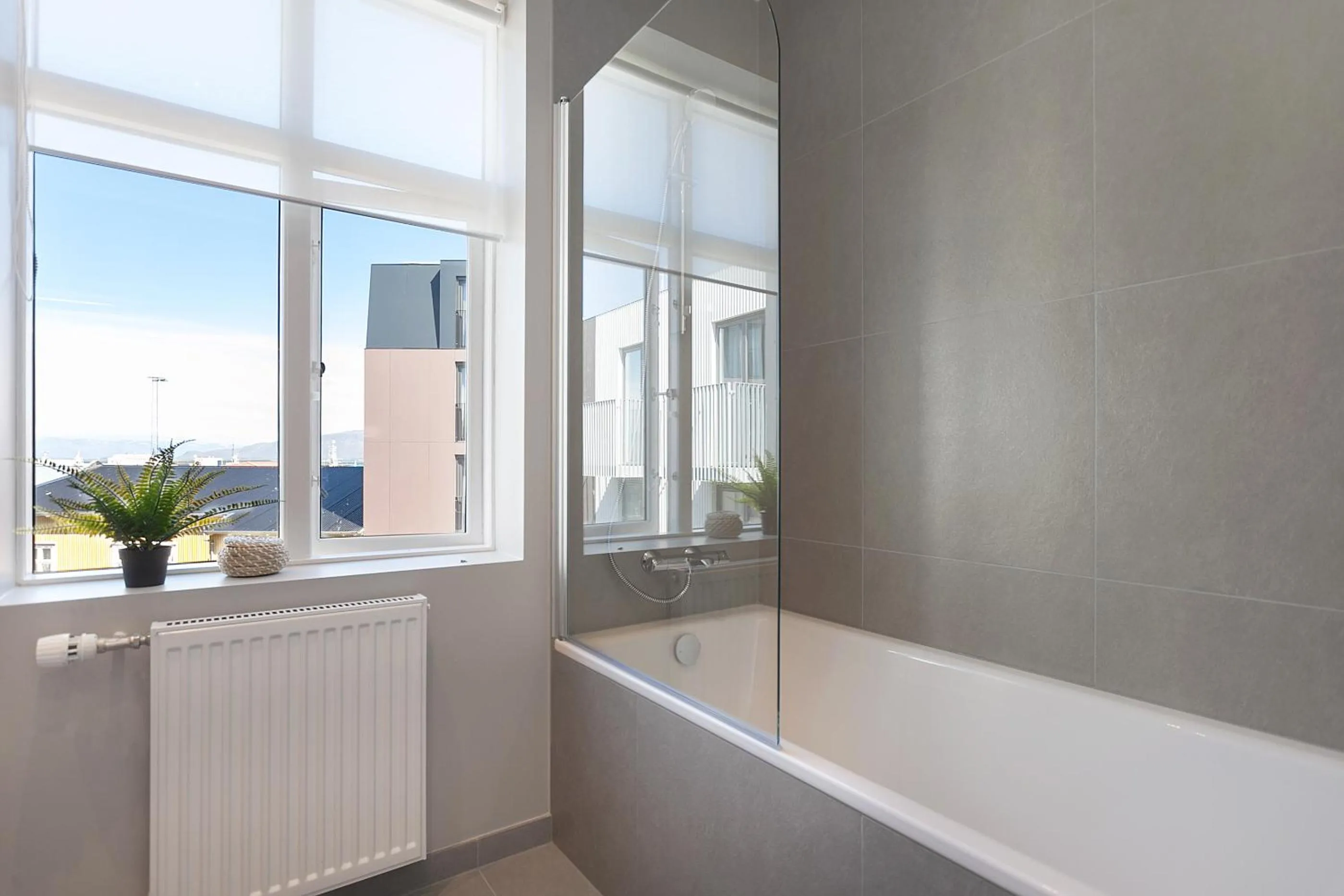 Shower in Vesturgata
