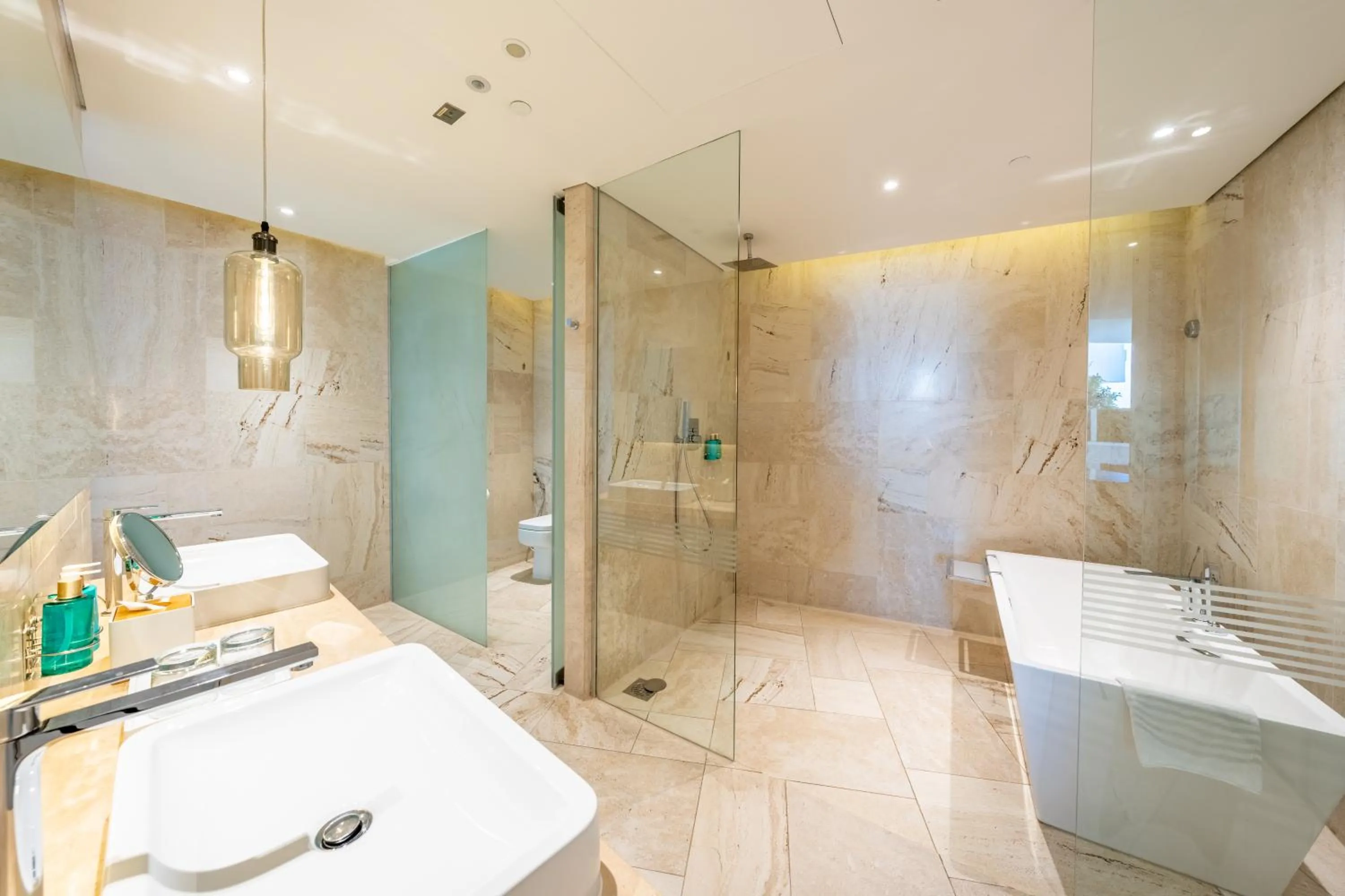 Shower in FIVE Jumeirah Village