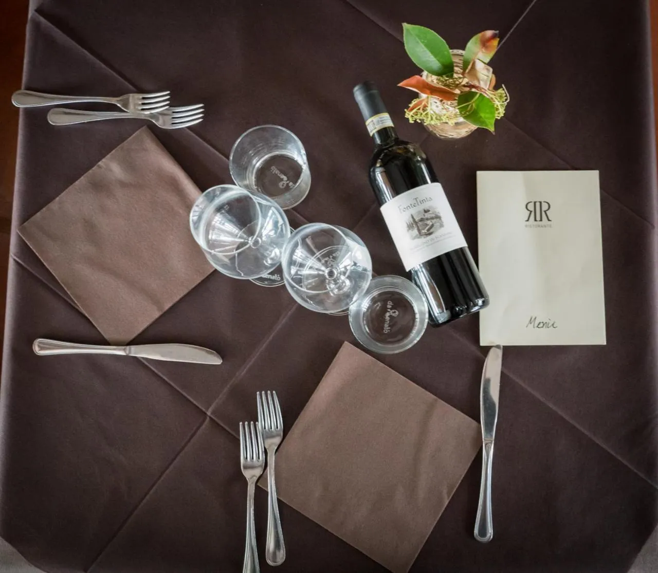 Restaurant/places to eat in Hotel da Renato