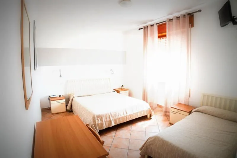 Other, Bed in Hotel da Renato