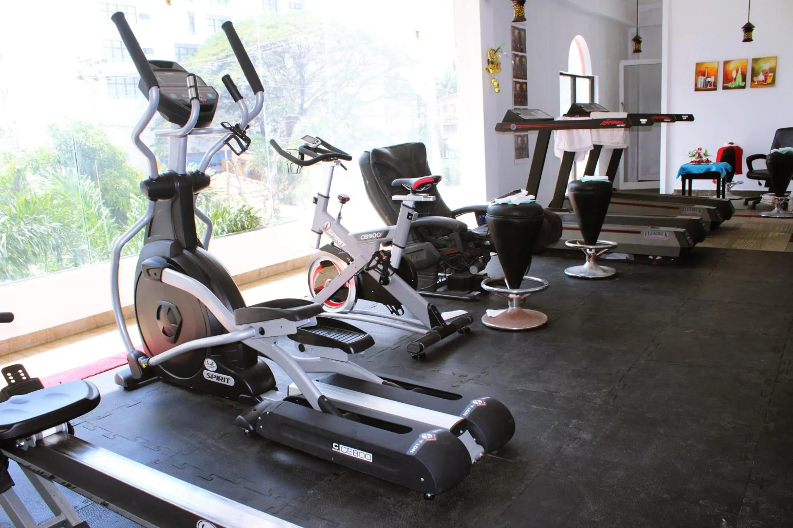 Fitness centre/facilities in Green Grass Hotel & Restaurant Fitness centre/facilities in Green Grass Hotel & Restaurant