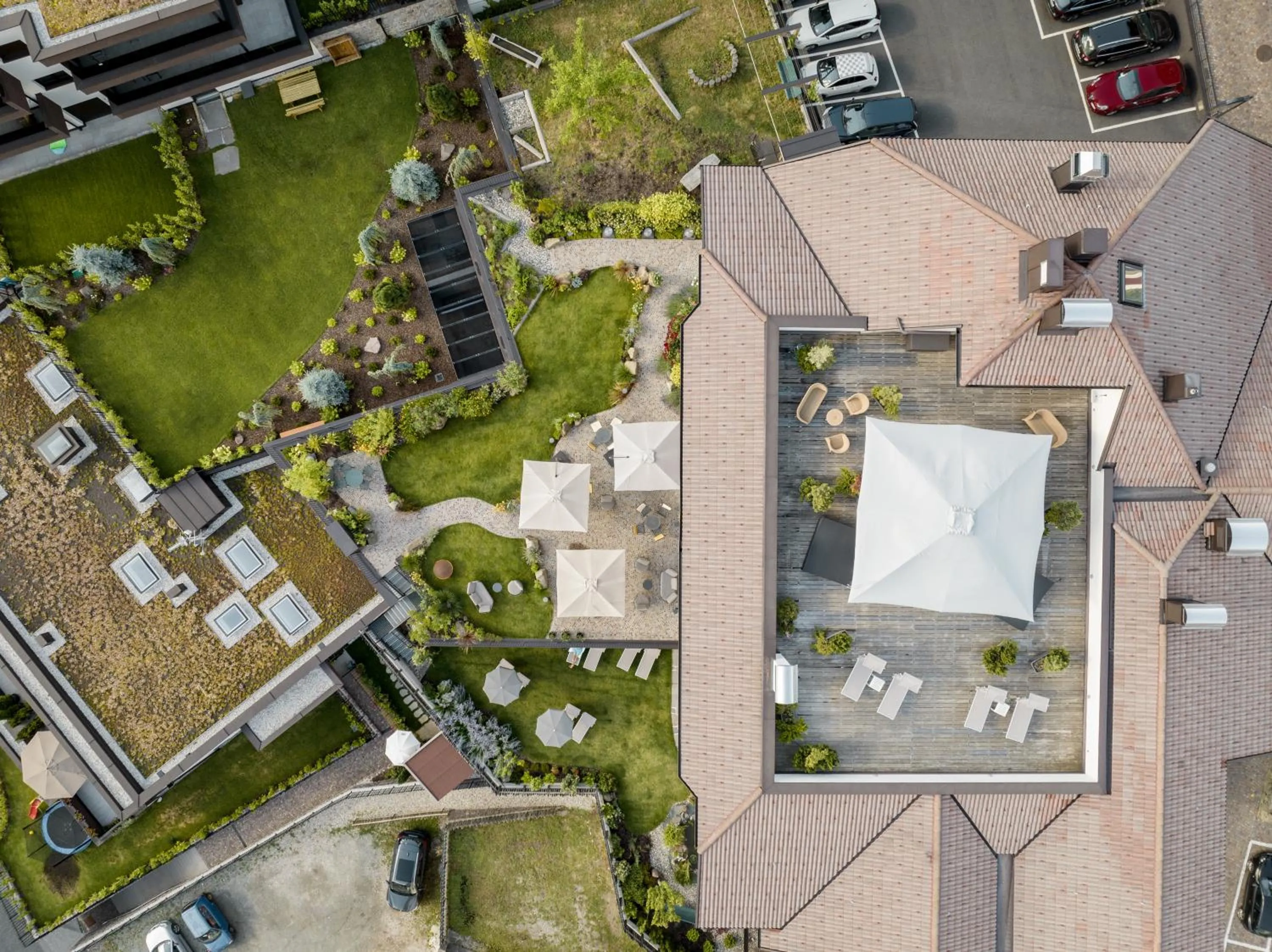 Property building in Schwarzer Adler