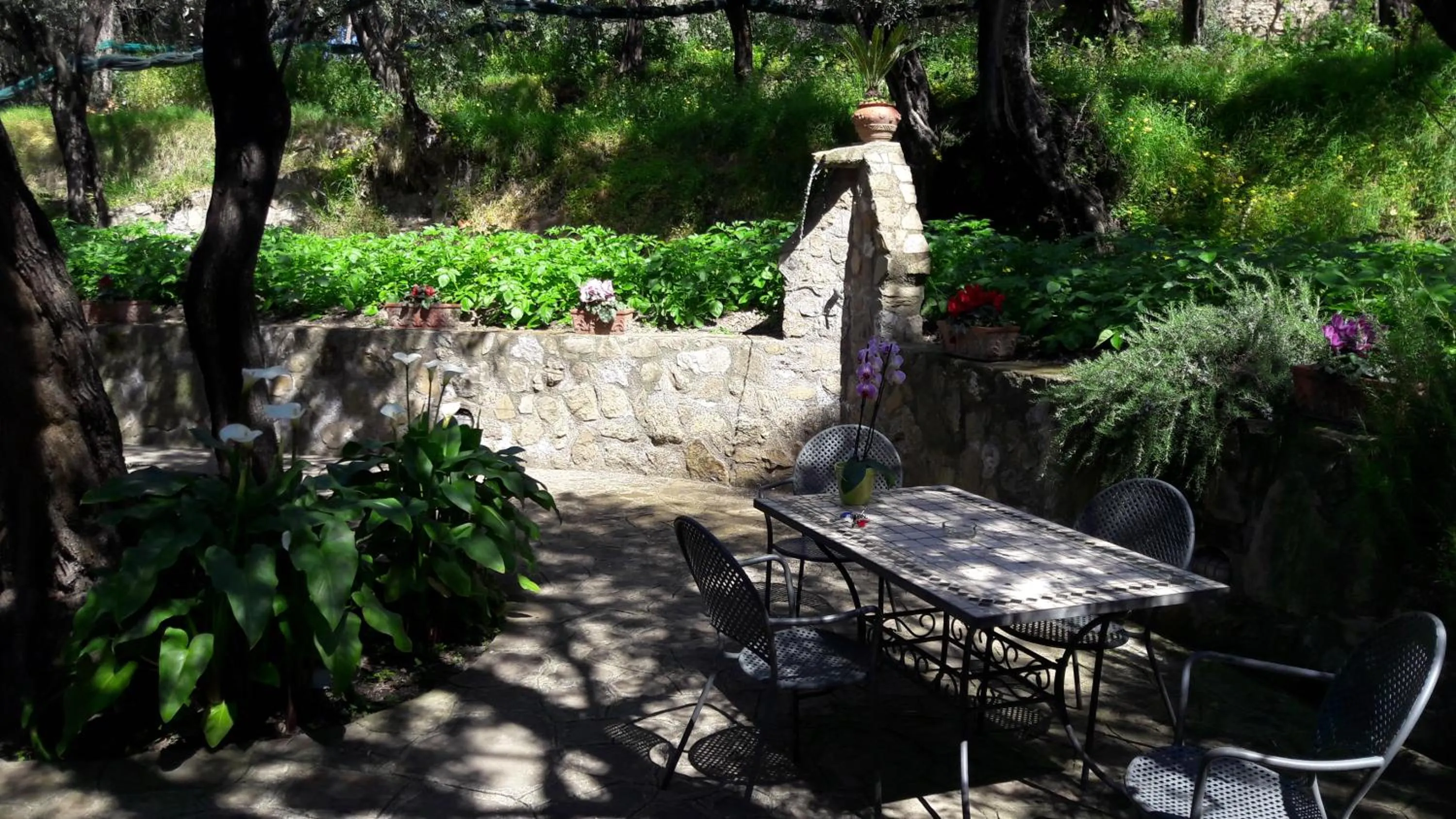 Balcony/Terrace in Agriturismo La Lobra