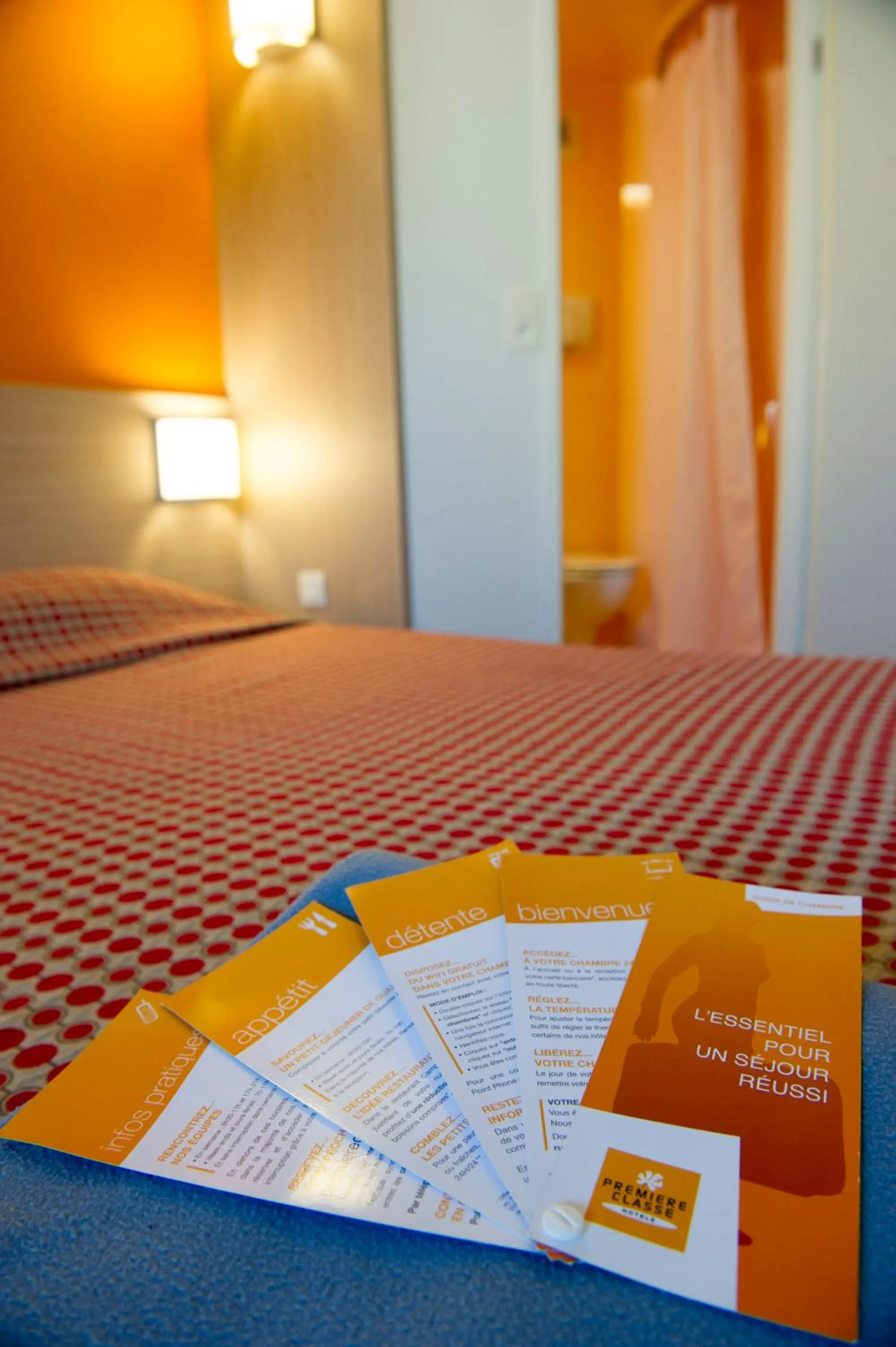 Bed in Premiere Classe Orleans Ouest - La Chapelle St Mesmin