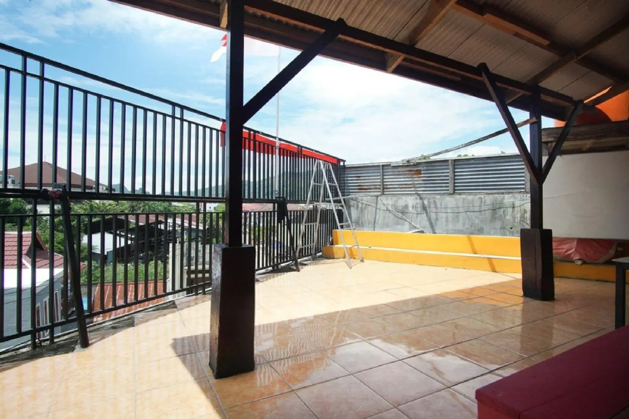 Property building in RedDoorz near Mal Abepura Property building in RedDoorz near Mal Abepura