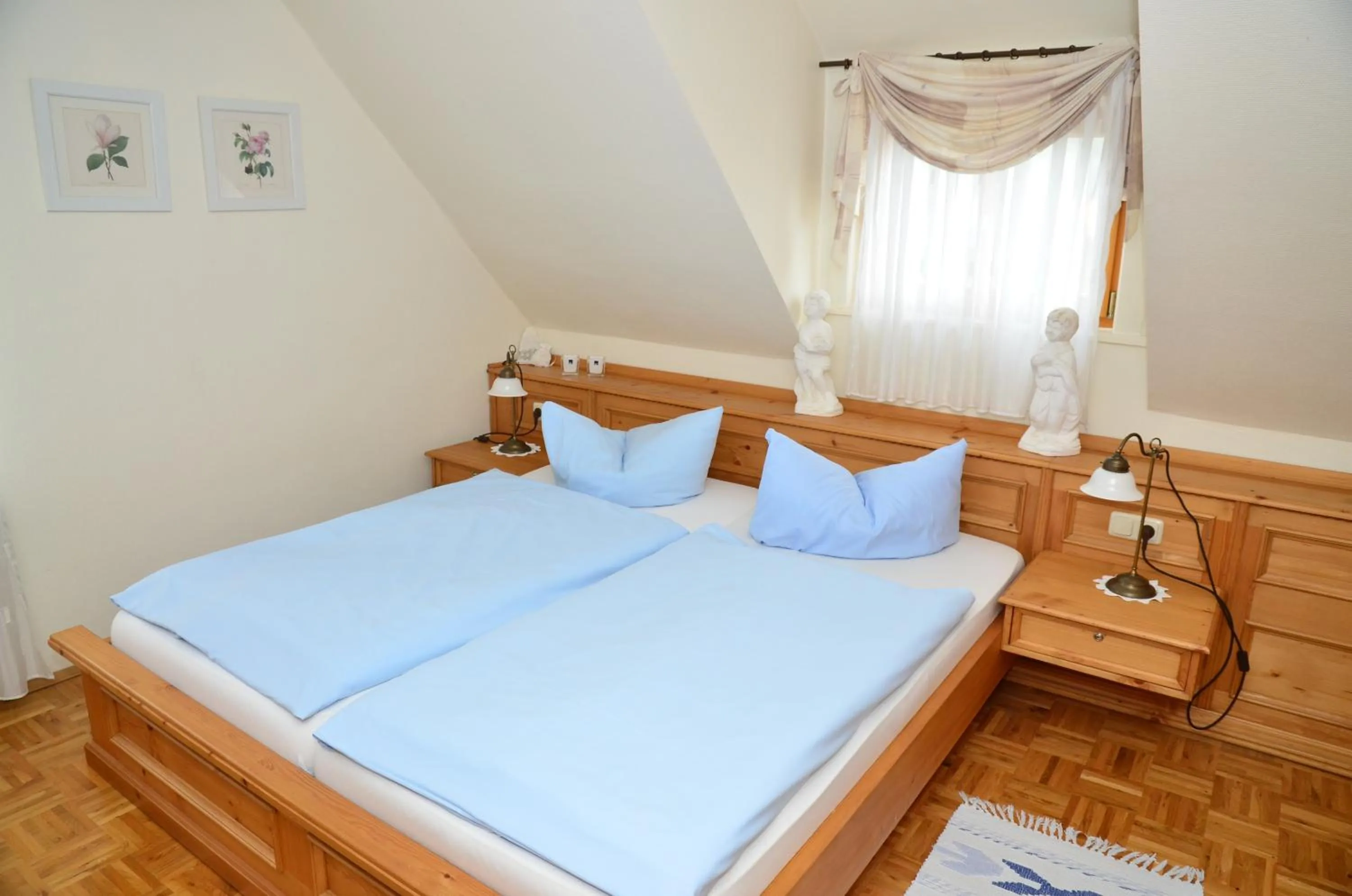 Bedroom, Bed in Landhotel Gemeindeschänke