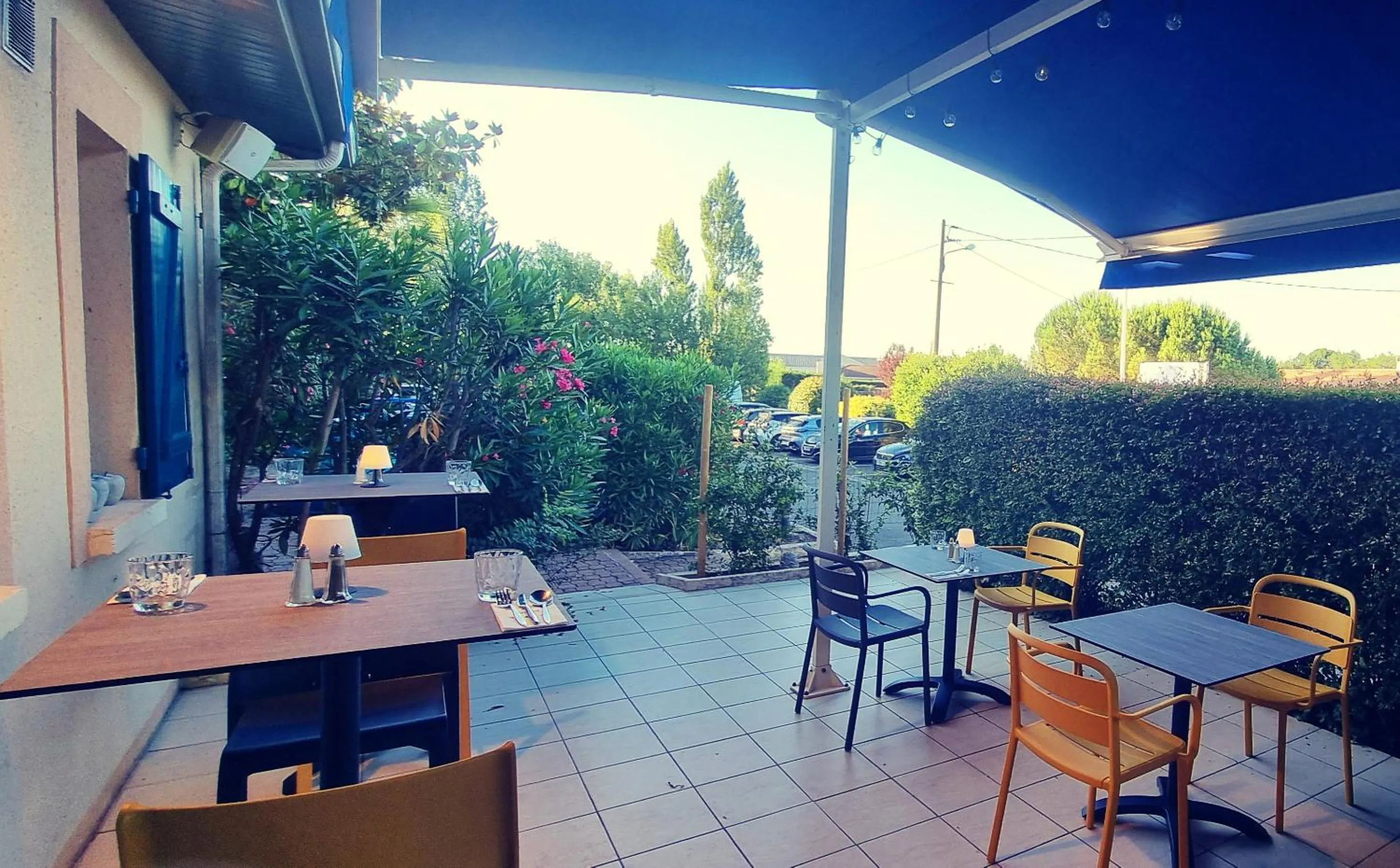 Restaurant/places to eat in Kyriad Libourne Saint Emilion