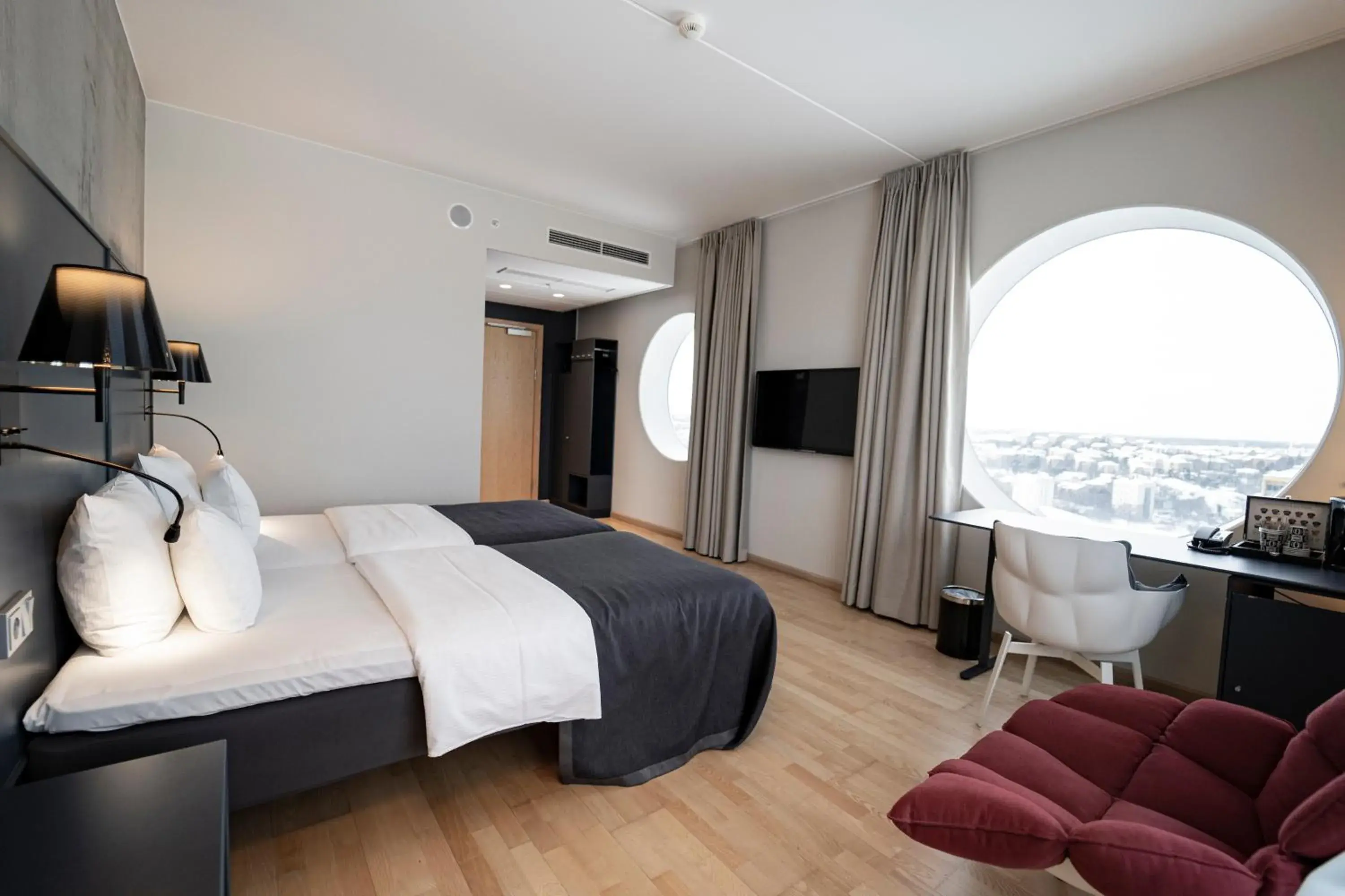 Bed in Quality Hotel Strawberry Arena Bed in Quality Hotel Strawberry Arena