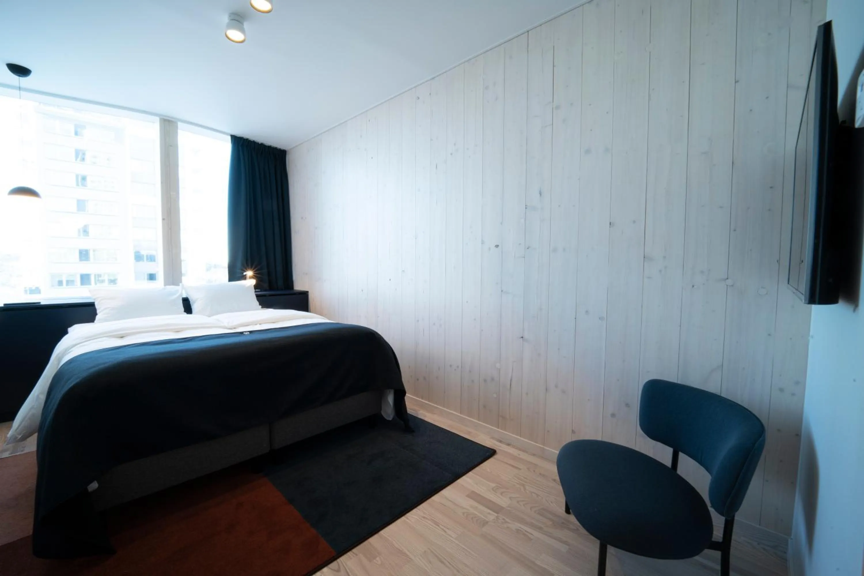 Bed in Quality Hotel Strawberry Arena