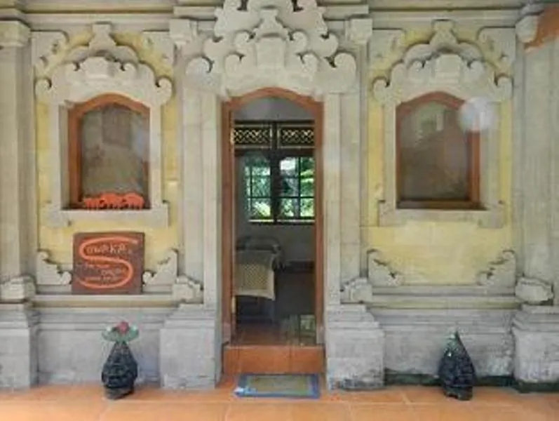 Facade/entrance in Puri Bebengan Bungalows