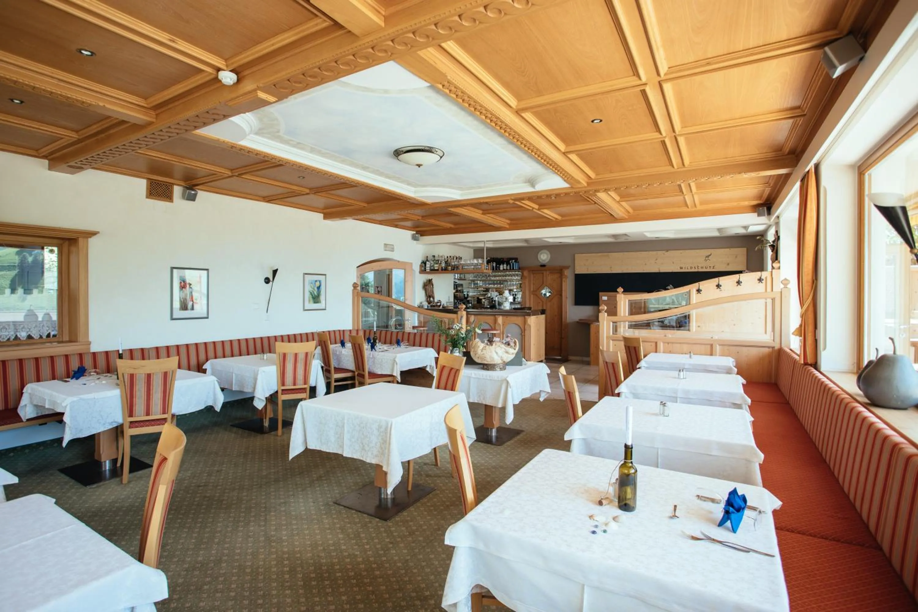 Restaurant/places to eat in Hotel Wildschütz