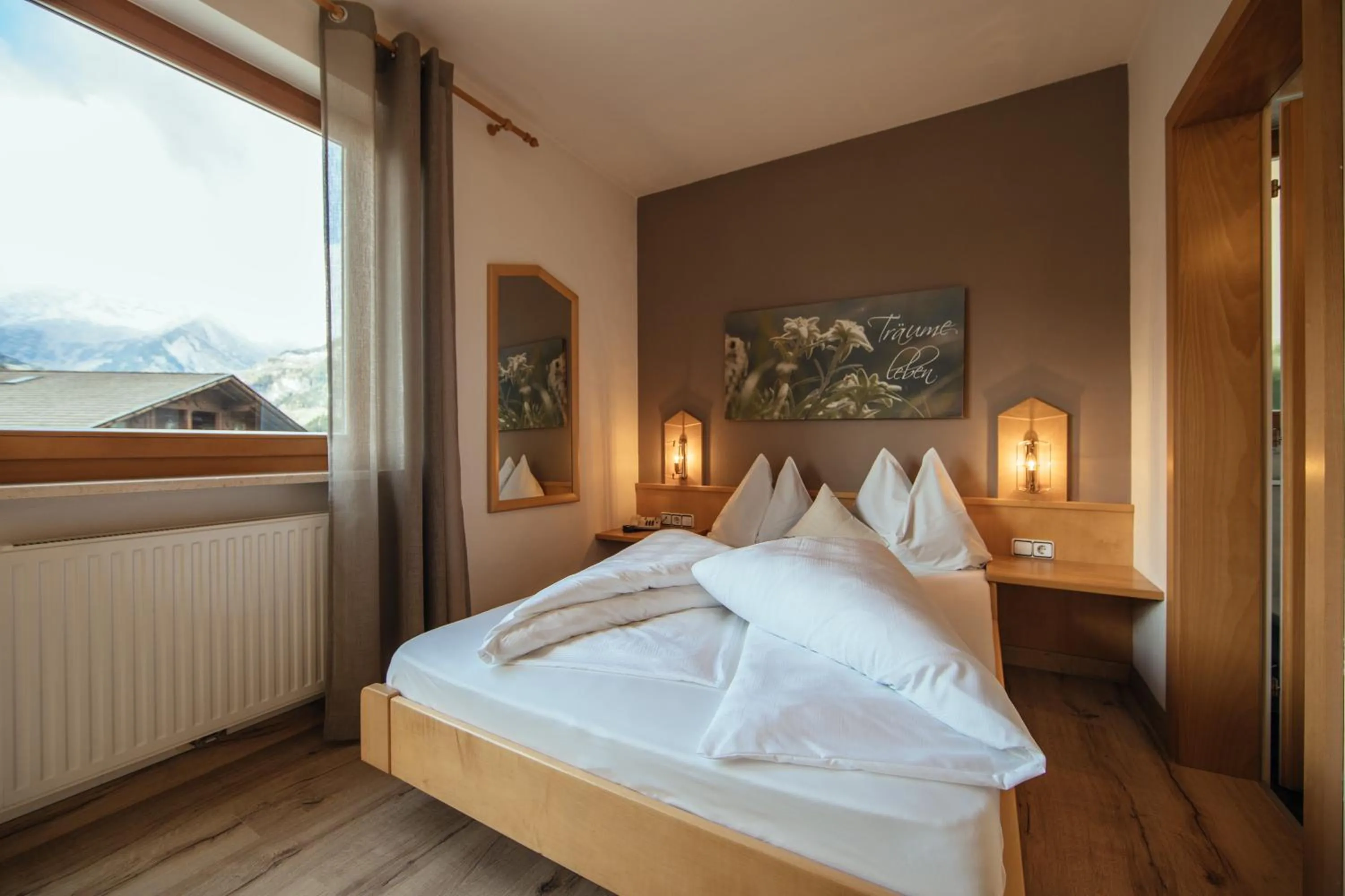 Bed in Hotel Wildschütz